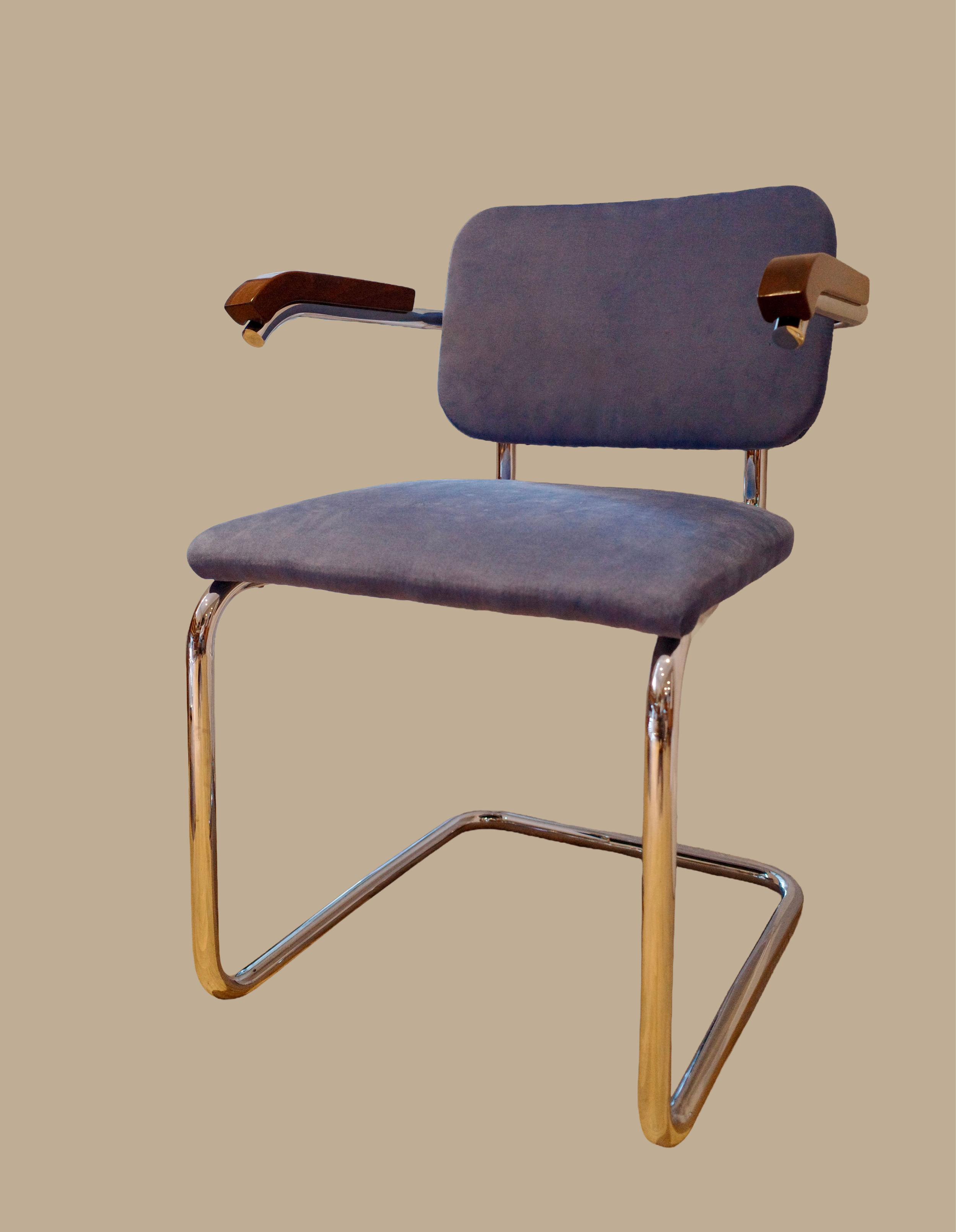 R0007643.png
