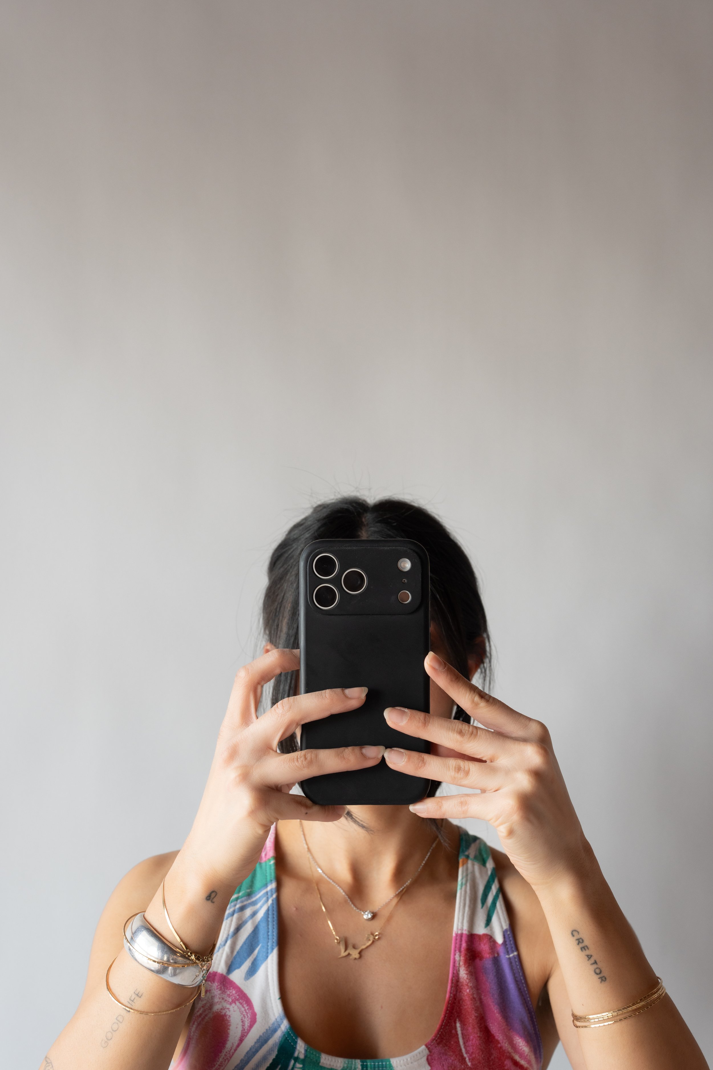 Root cause acne specialist and naturopathic doctor offering virtual 1:1 sessions and functional lab testing to uncover hormonal, gut, and lifestyle imbalances driving acne. Clear your skin from the inside out with personalized, holistic care.