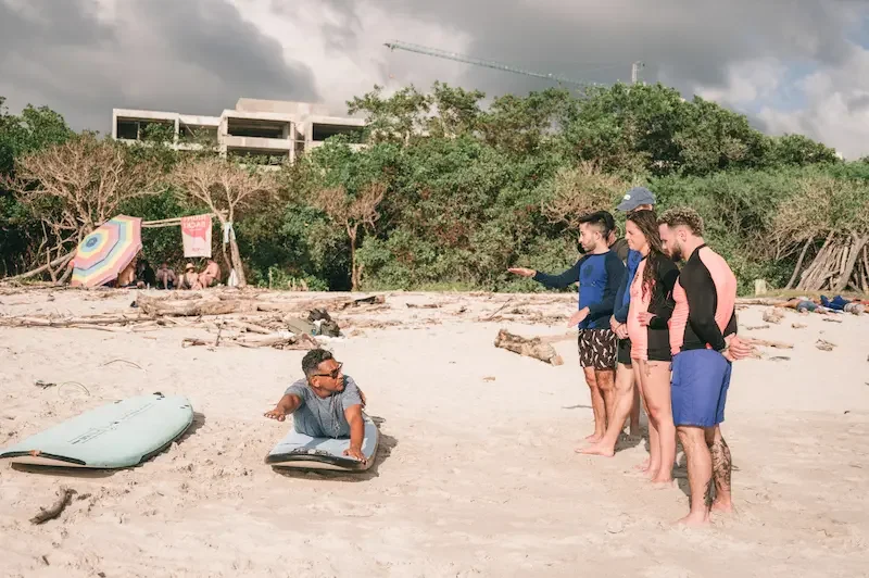 la lancha group surf lesson - marea surf school
