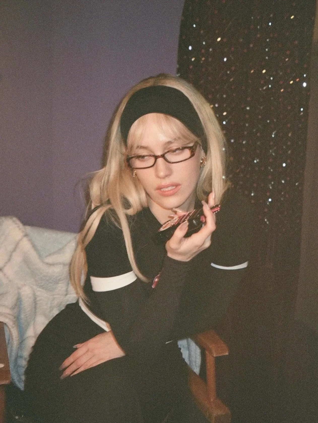 victoria pedretti as cherry in forbidden fruits🍒 
did you know forbidden fruits was filmed at CF sherway gardens, the same mall featured in mean girls?

#forbiddenfruits #victoriapedretti #horror #meangirls #sxsw