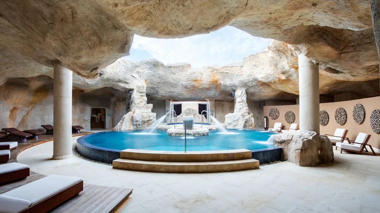 7 Truly Luxury All Inclusive Resorts for Families Who Want an Easy, Beautiful Vacation