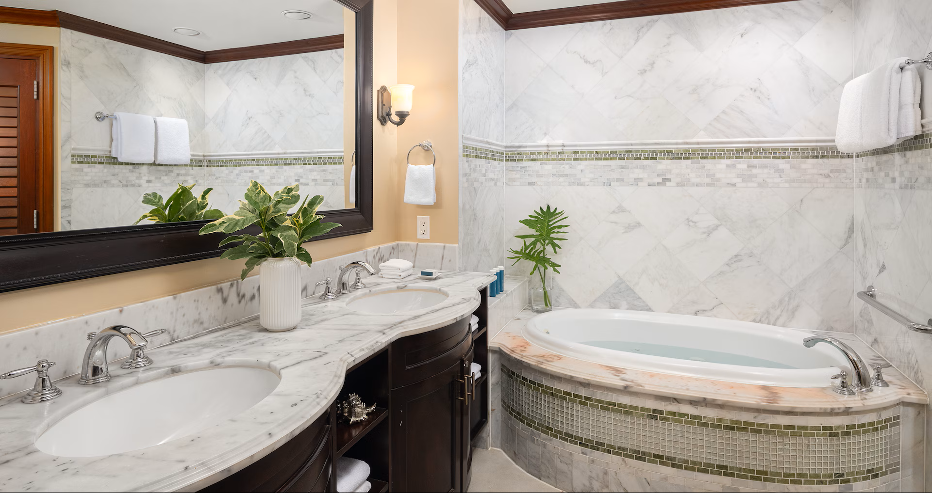 Italian Village 3.png