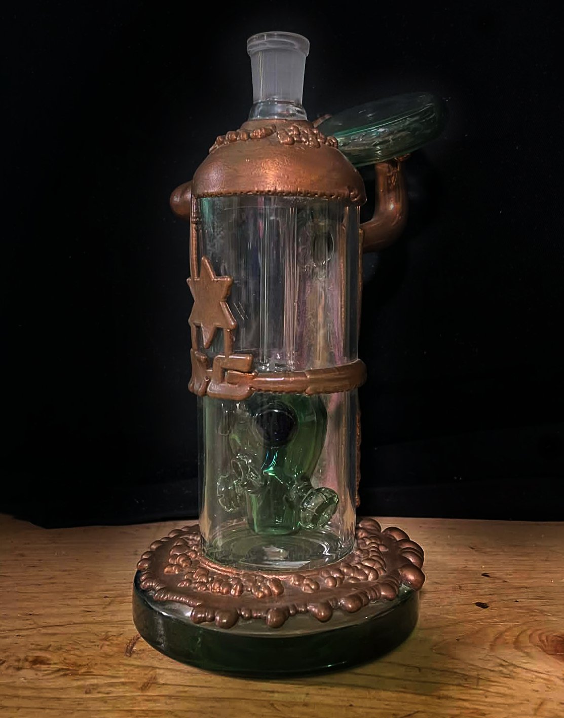 Star Accent Glass Bong