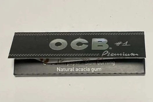 OCB Premium Rolling Papers (1¼ Size)