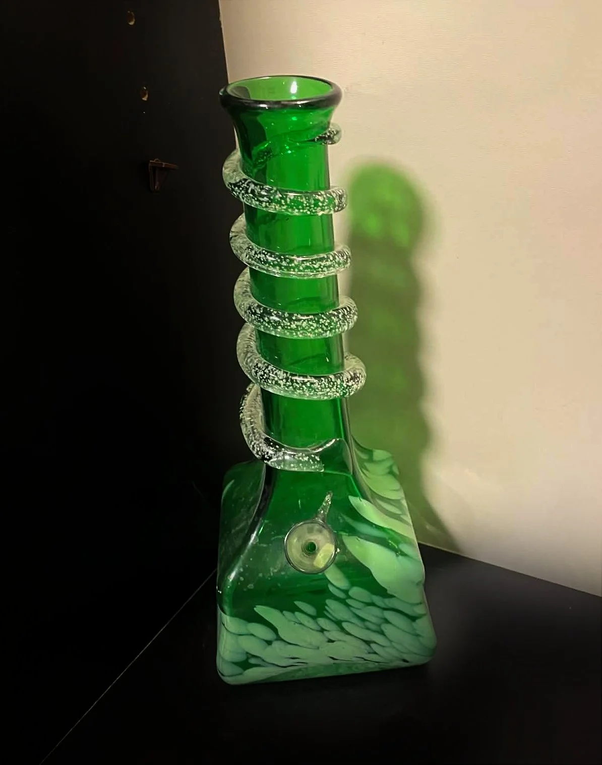 Green Swirl Square Base Bong
