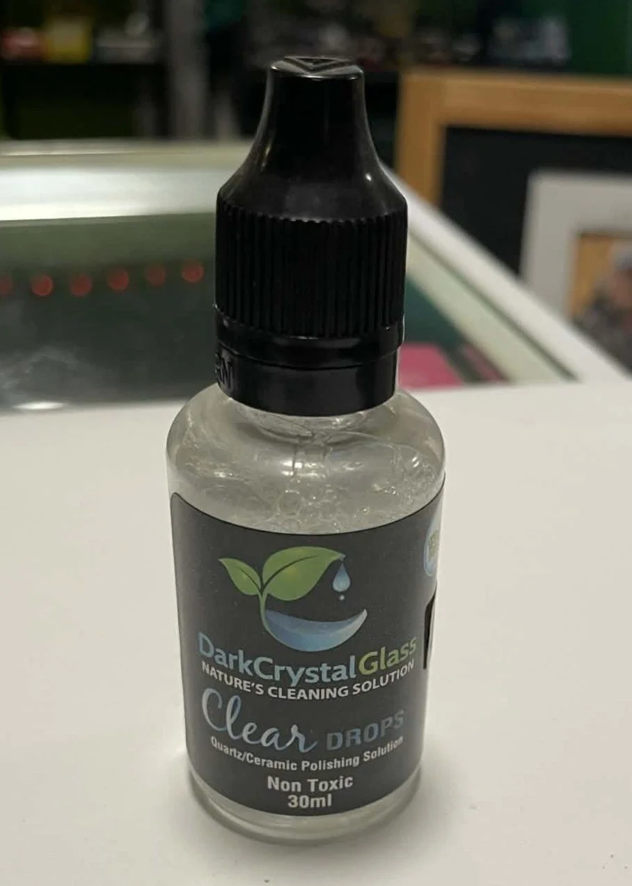 Dark Crystal Glass – Clear Drops (30ml)