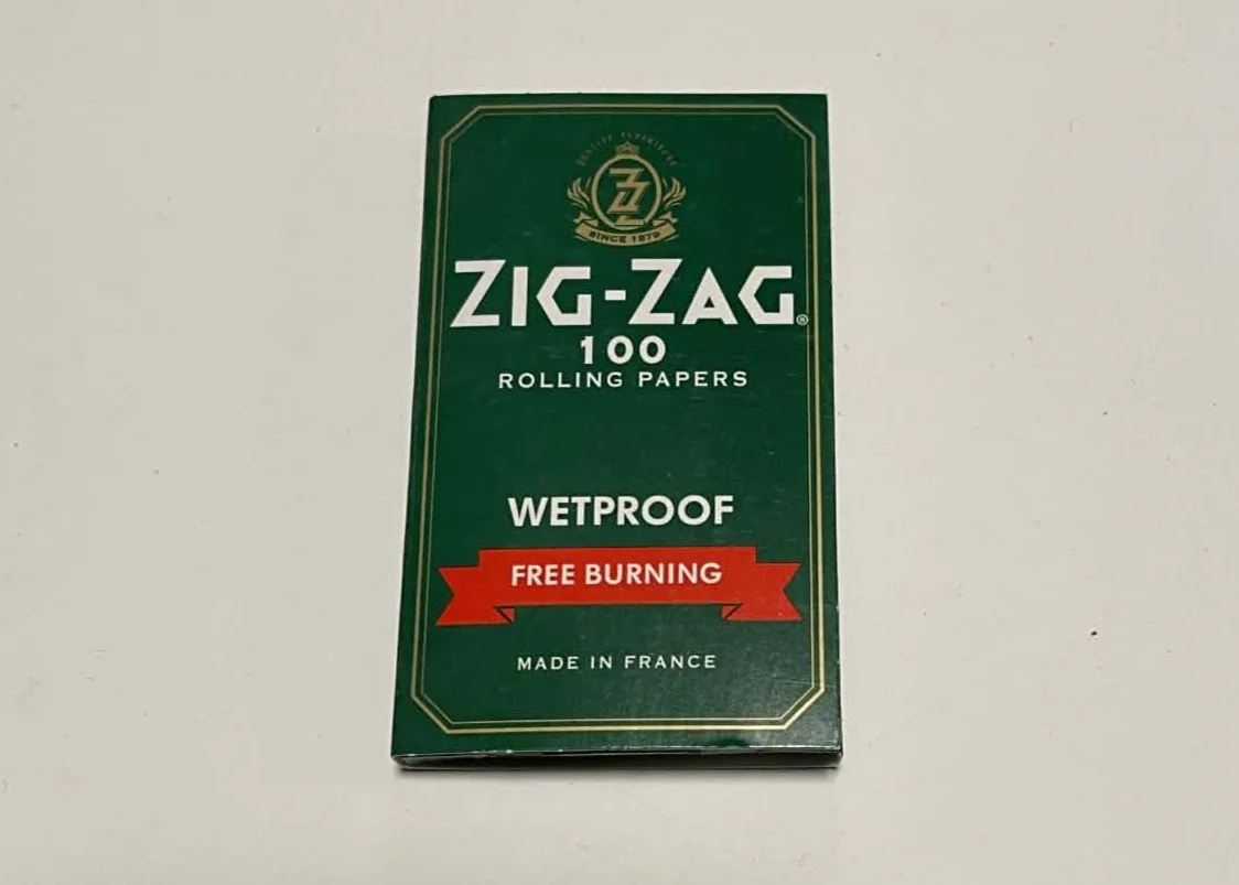 Zig-Zag Waterproof Rolling Papers (100 Pack)