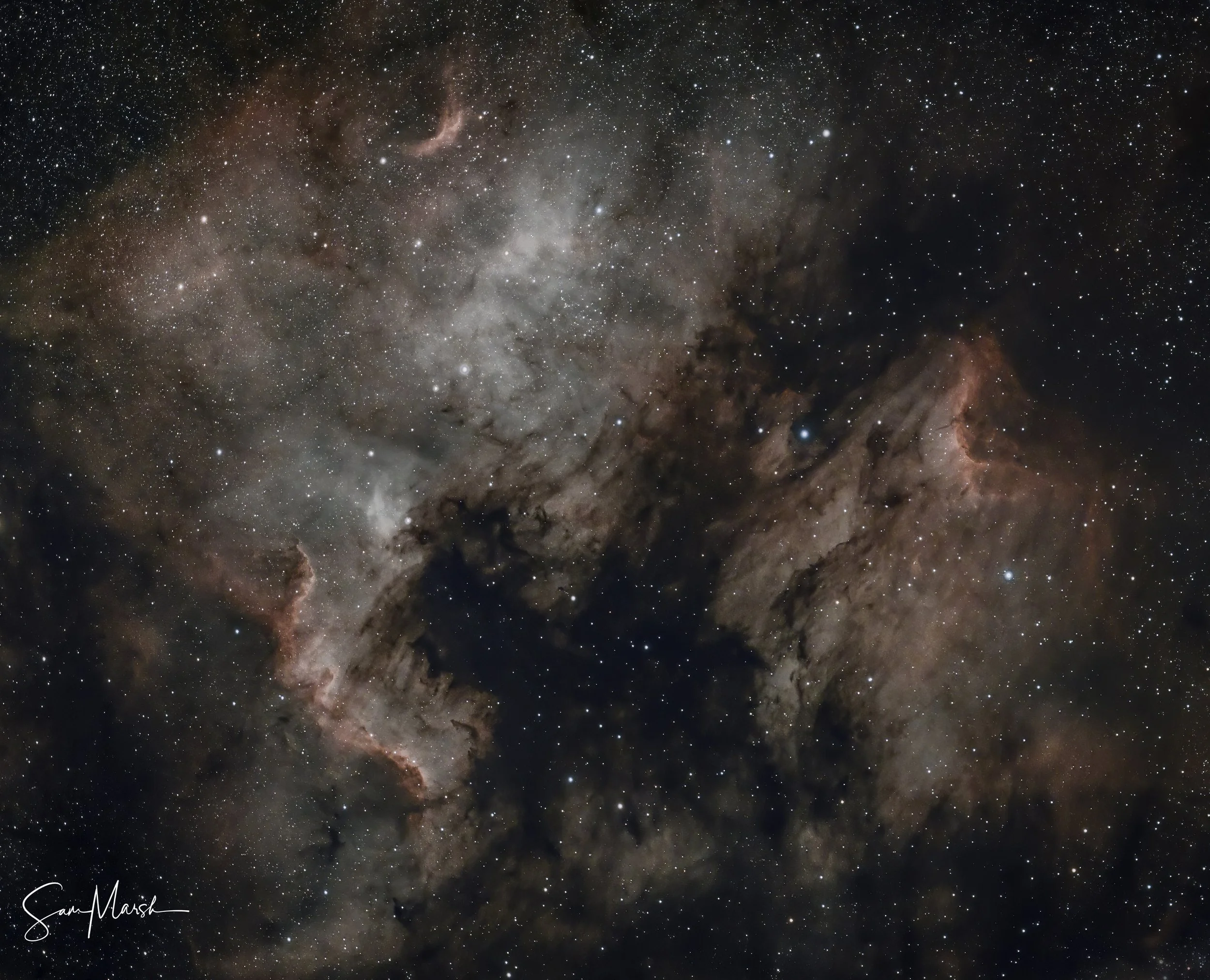 North America and Pelican Nebulas.png