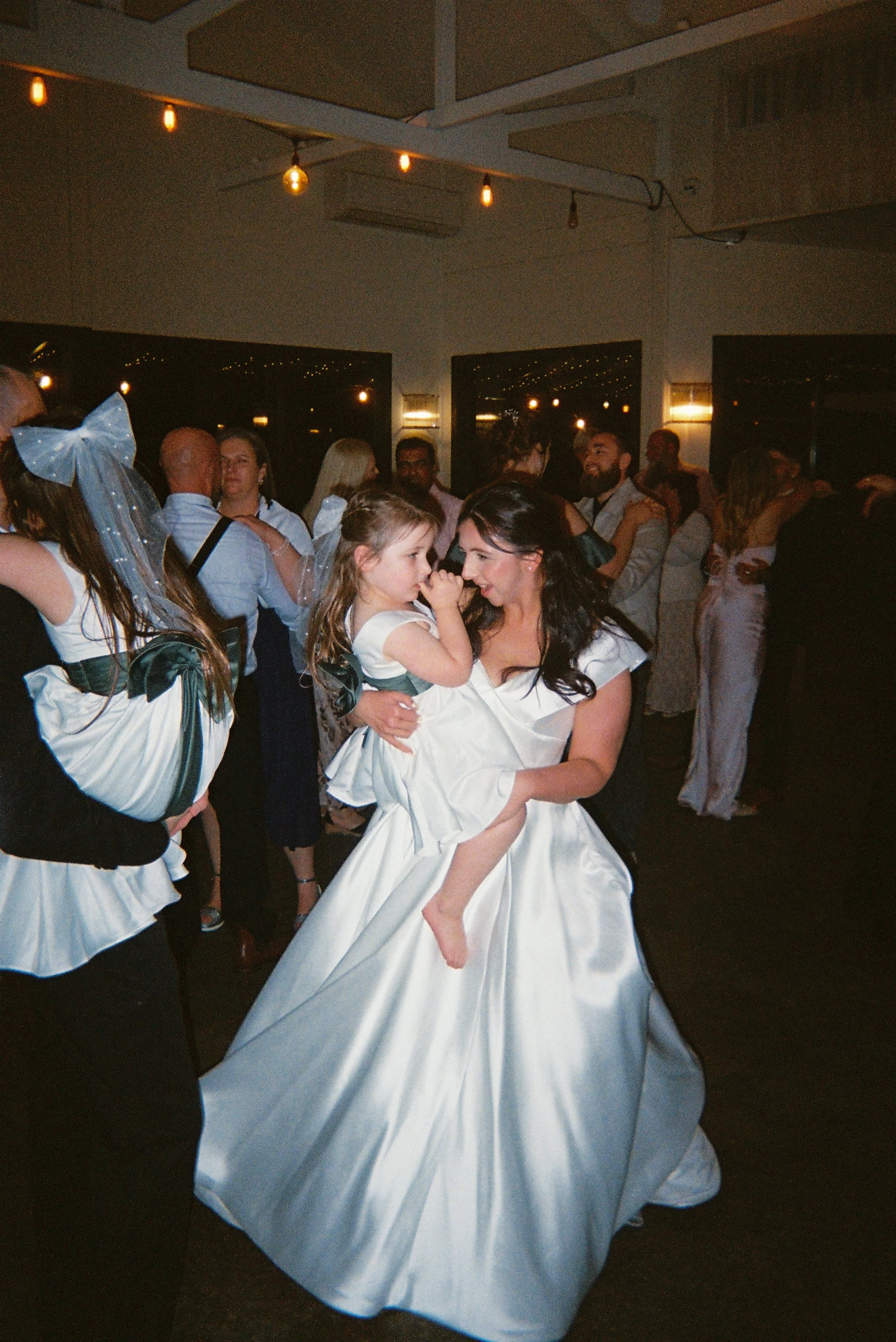 C0N0033-R1-26-11A.JPG