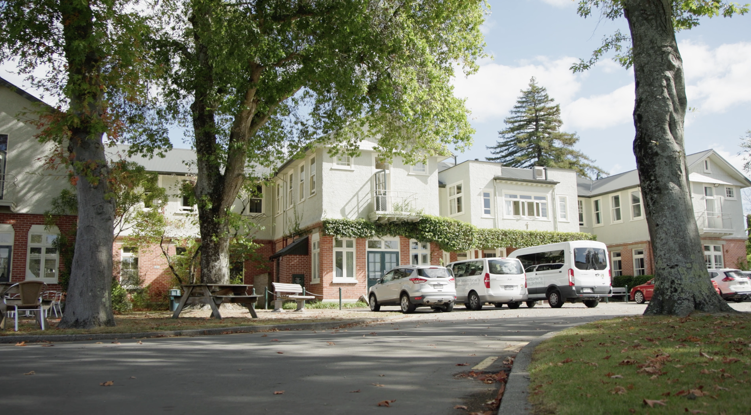 St Matthews Collegiate School