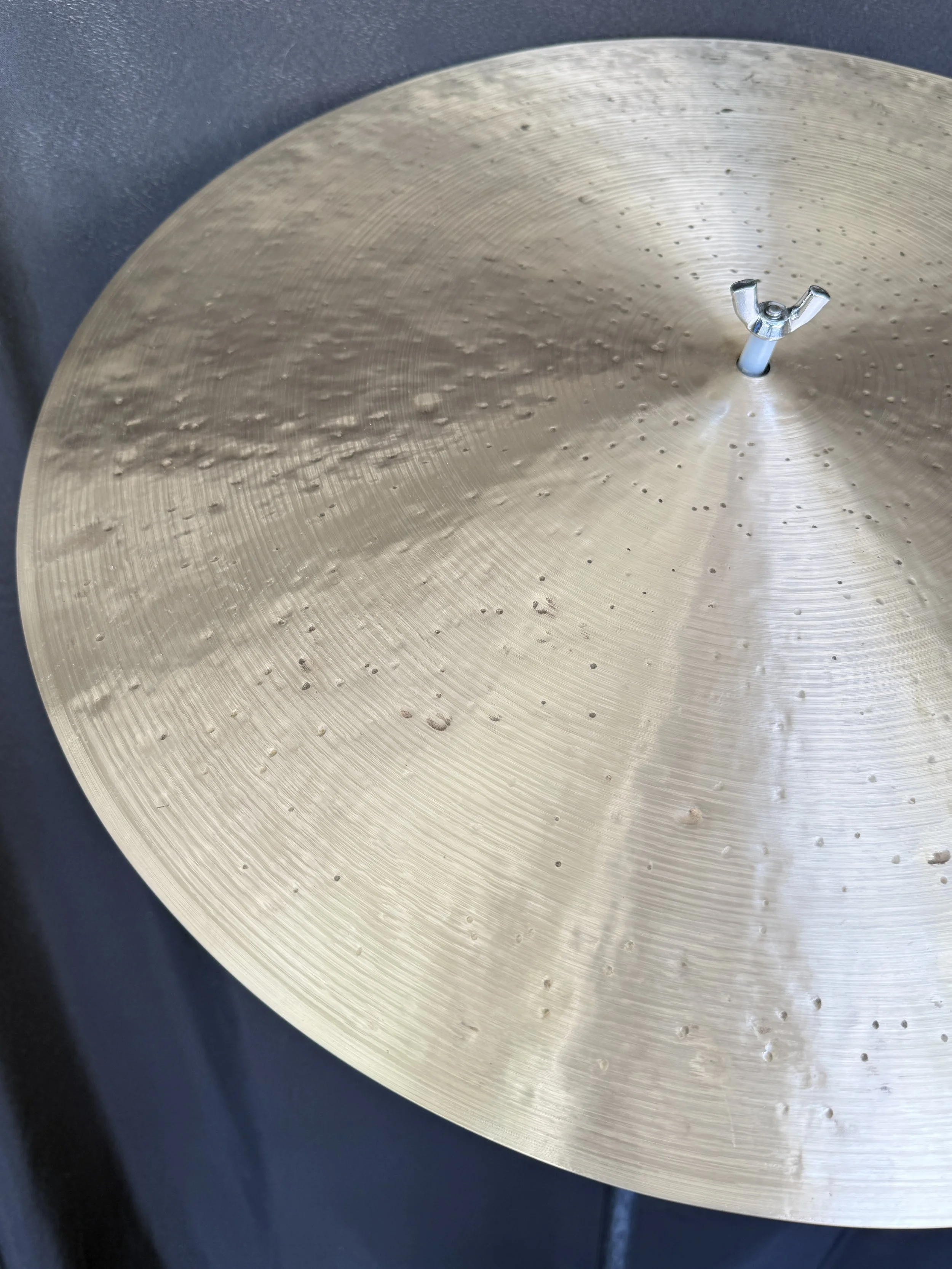 22" Flat - 2723g