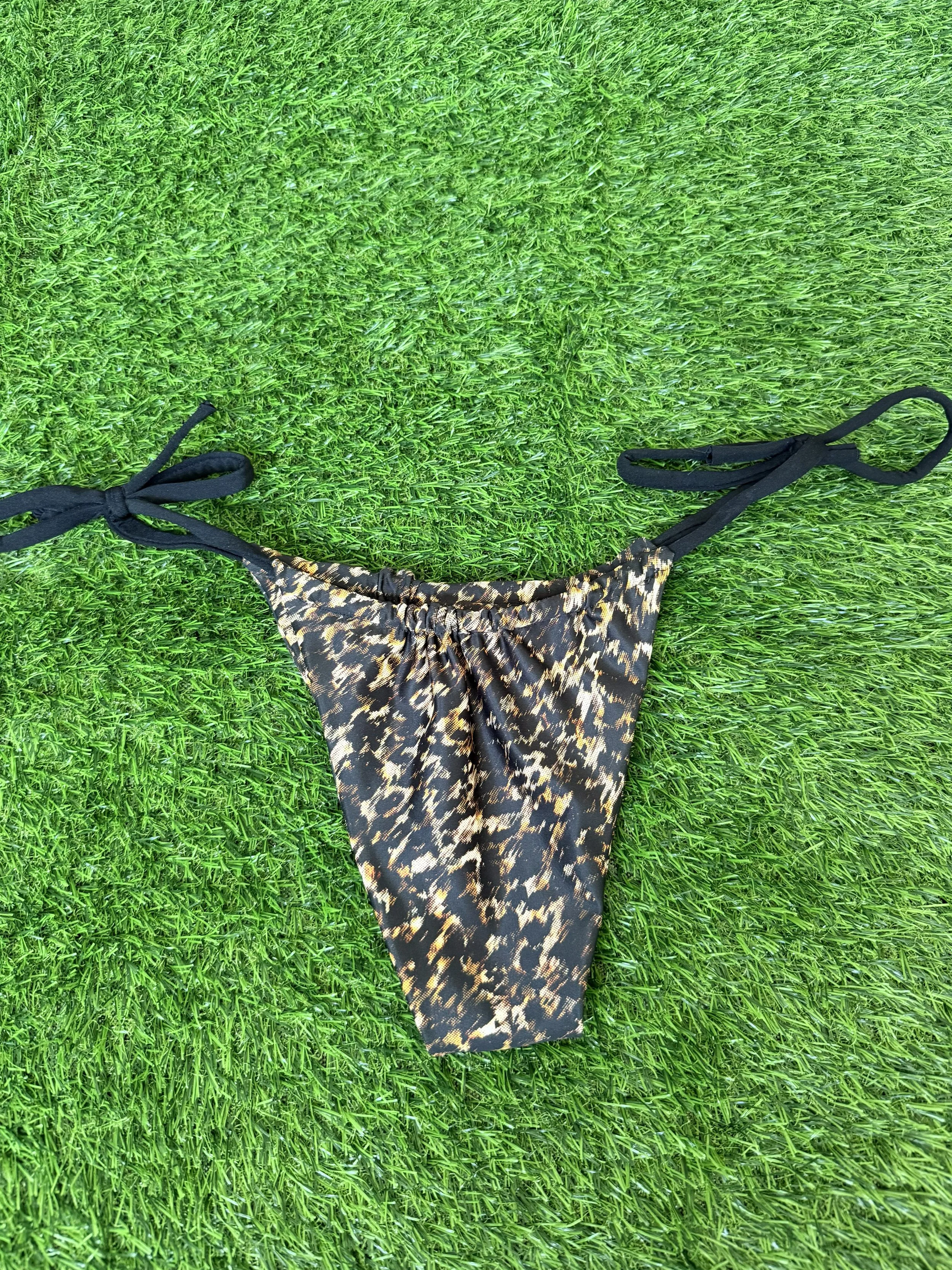 lepoard print bottoms .jpg