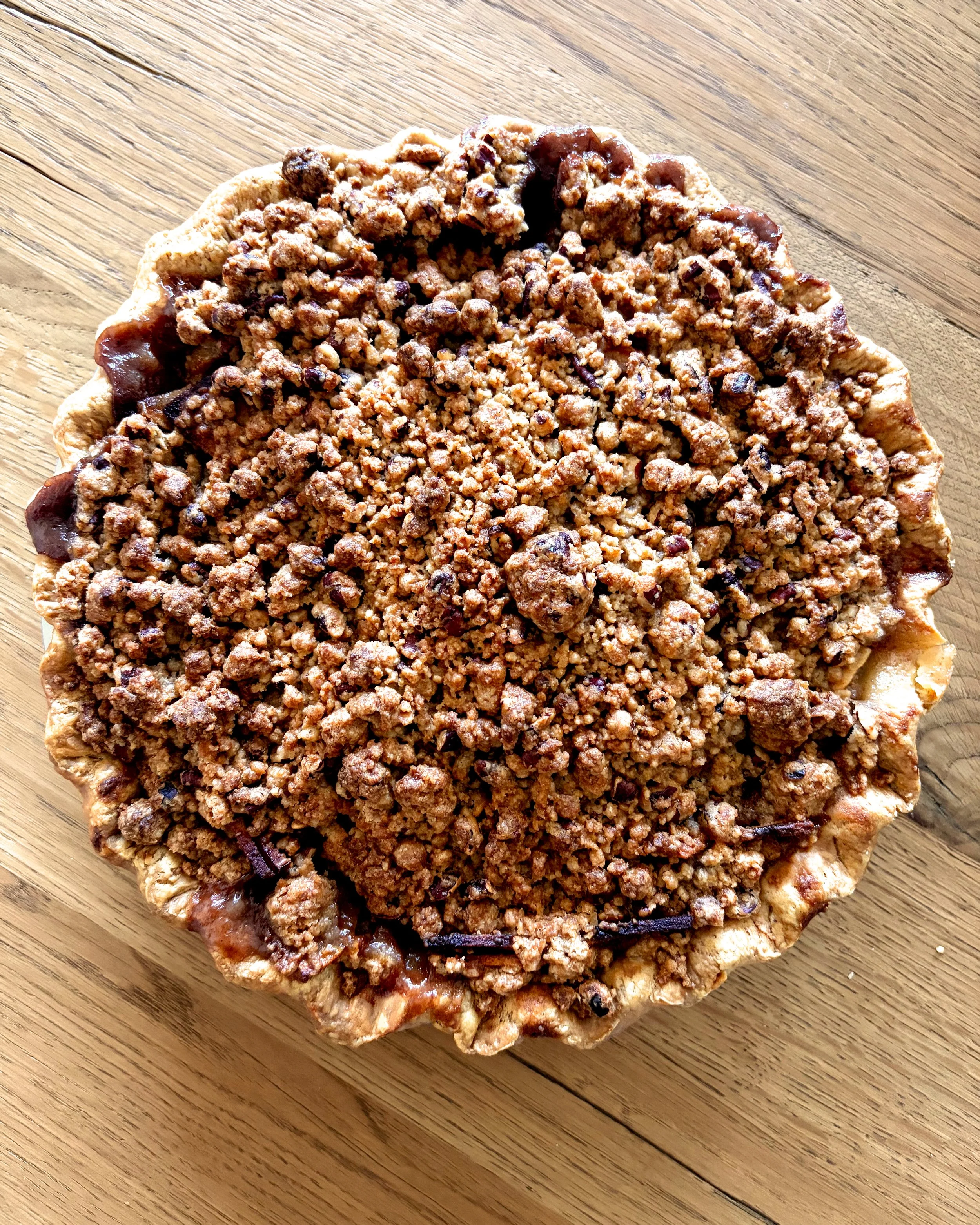 Organic Apple Crumble Pie (Take + Bake only)
