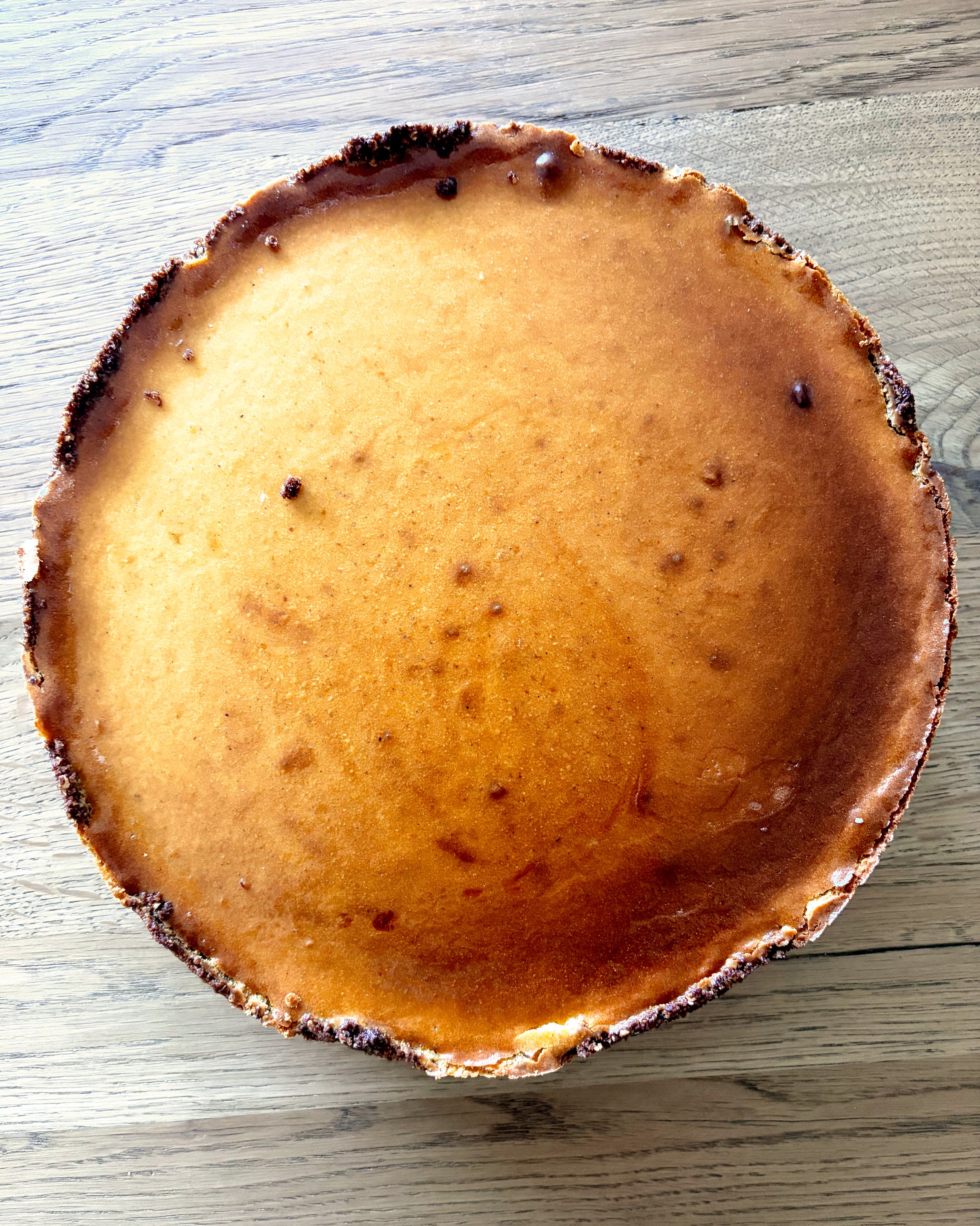 Pumpkin Cheesecake with Gingersnap Crust