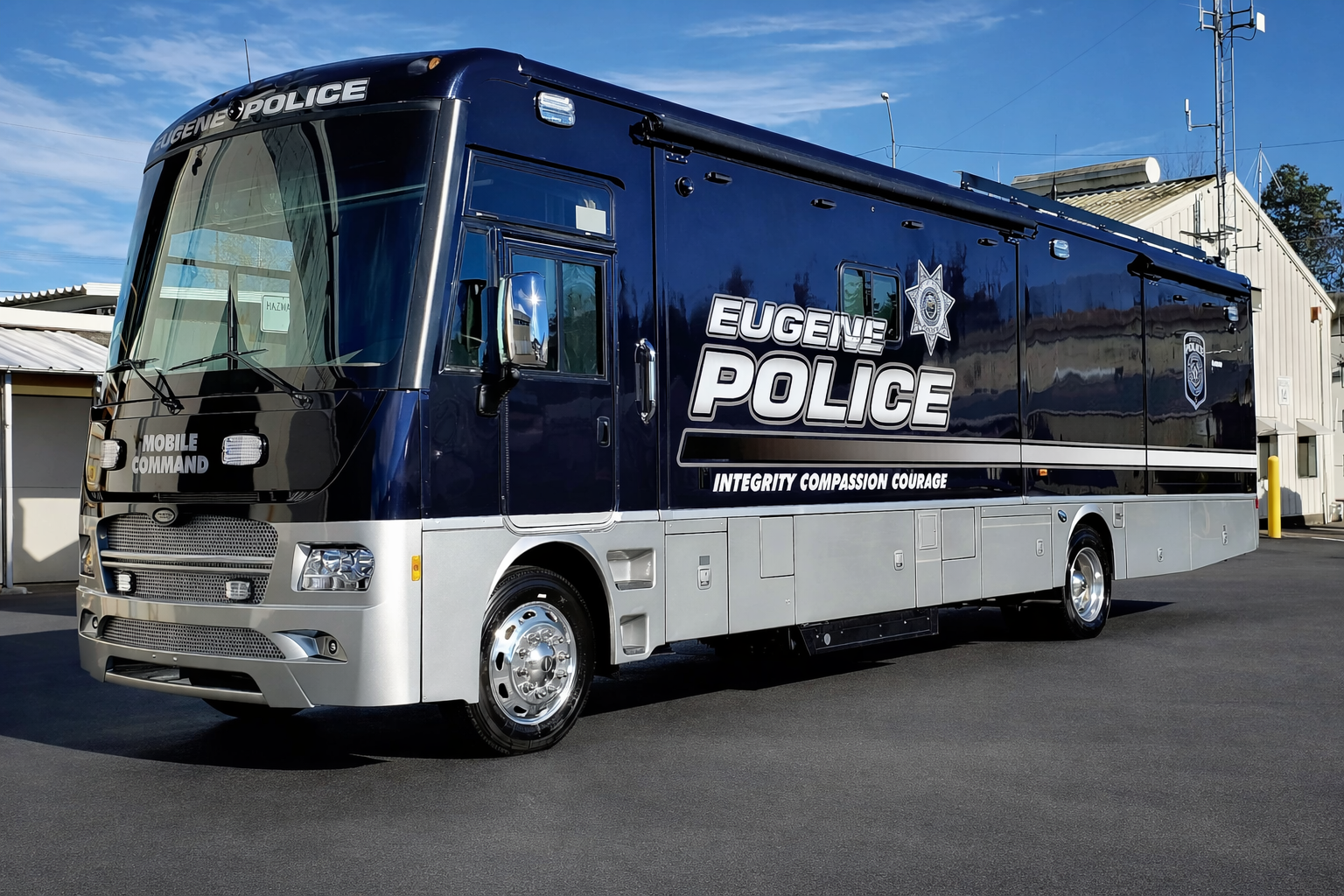 RV Ceramic Coating vs. Wax: What Oregon RV Owners Actually Need