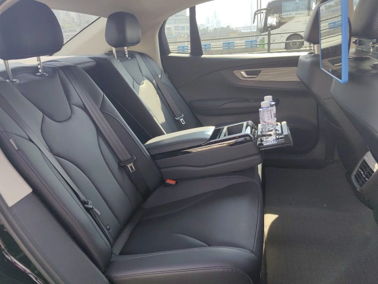 One-way airport pick-up/drop-off fee for a 9-seat vehicle.jpg