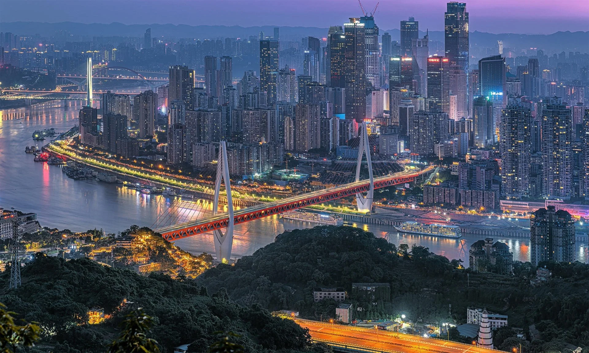 Chongqing Listed as Tourism Hub City 