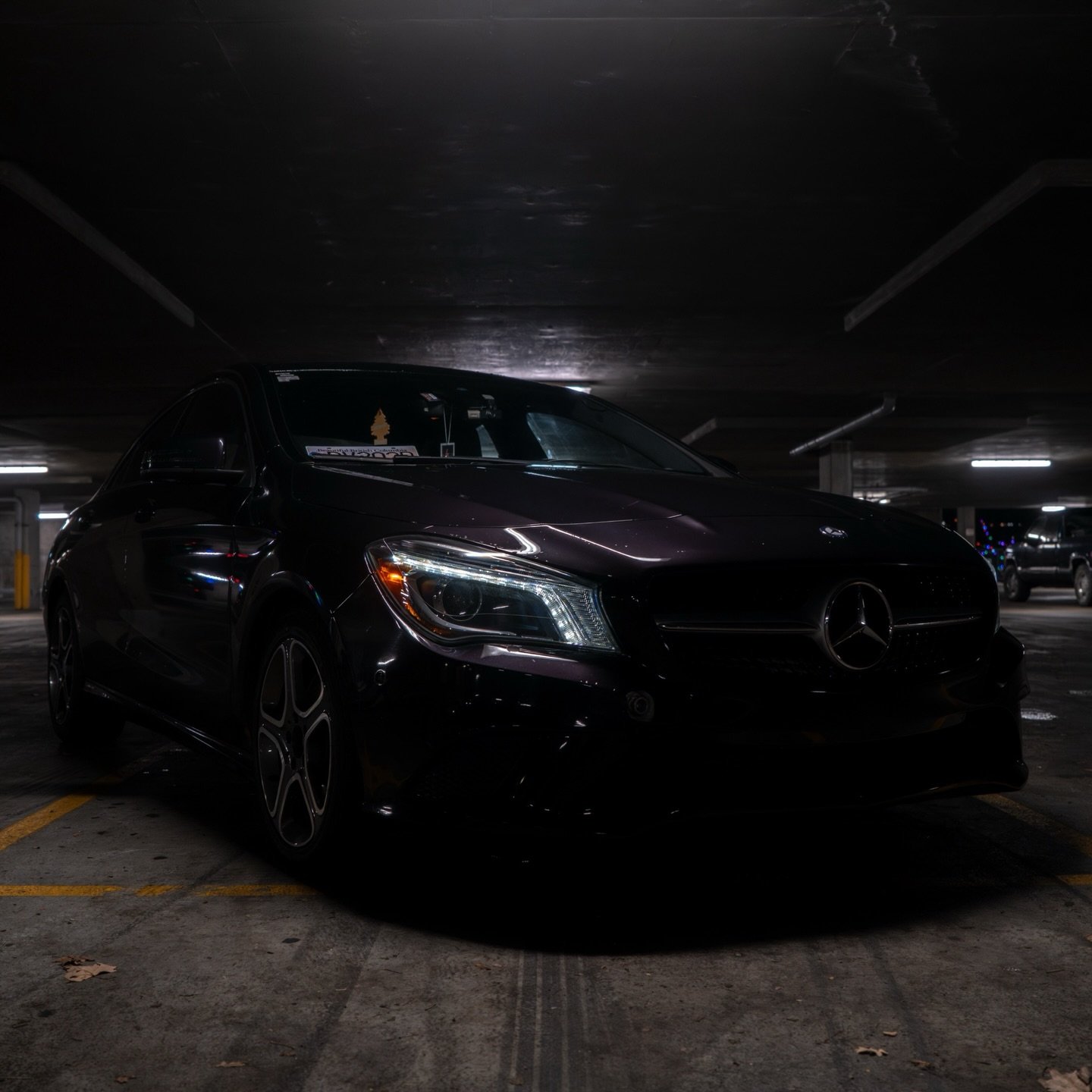 🙂&zwj;↕️🙂&zwj;&harr;️ 
-
#cla250 #mercedesbenz #carphotography