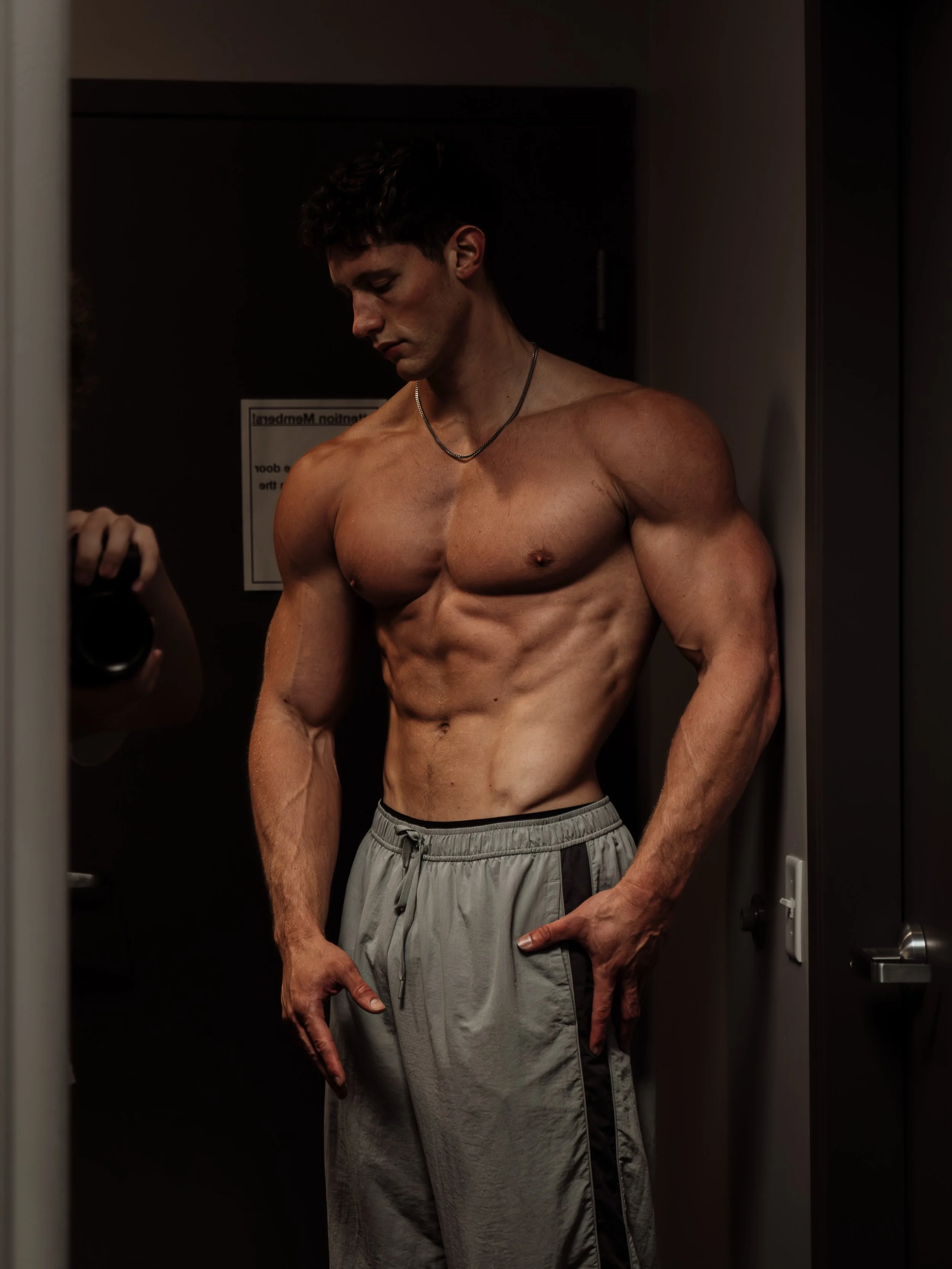 🦈 @brianwallack @gymshark 
.
#photography #gymshark #elevatevisuals #bwall