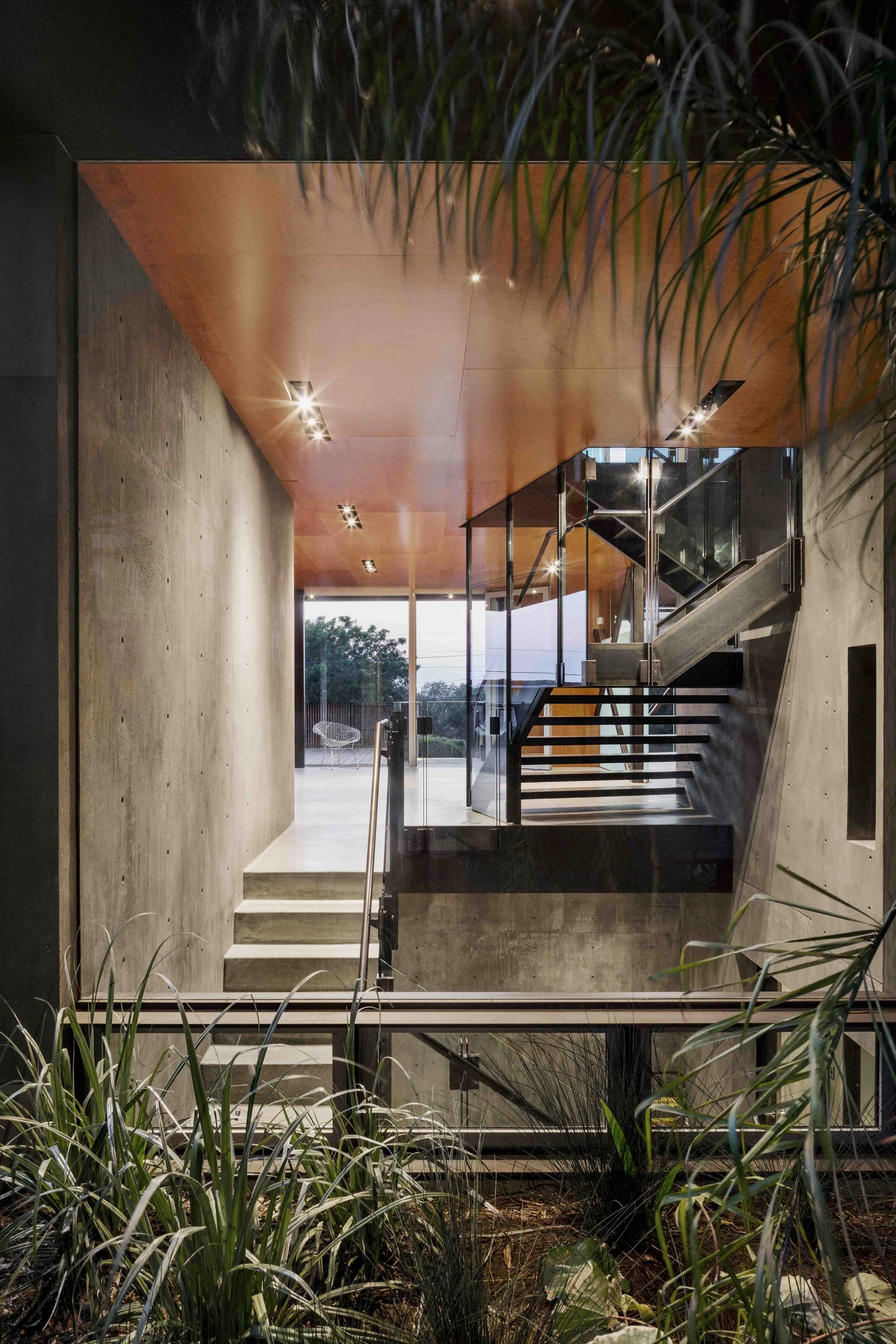 skyline-residence-entry-courtyard.jpg
