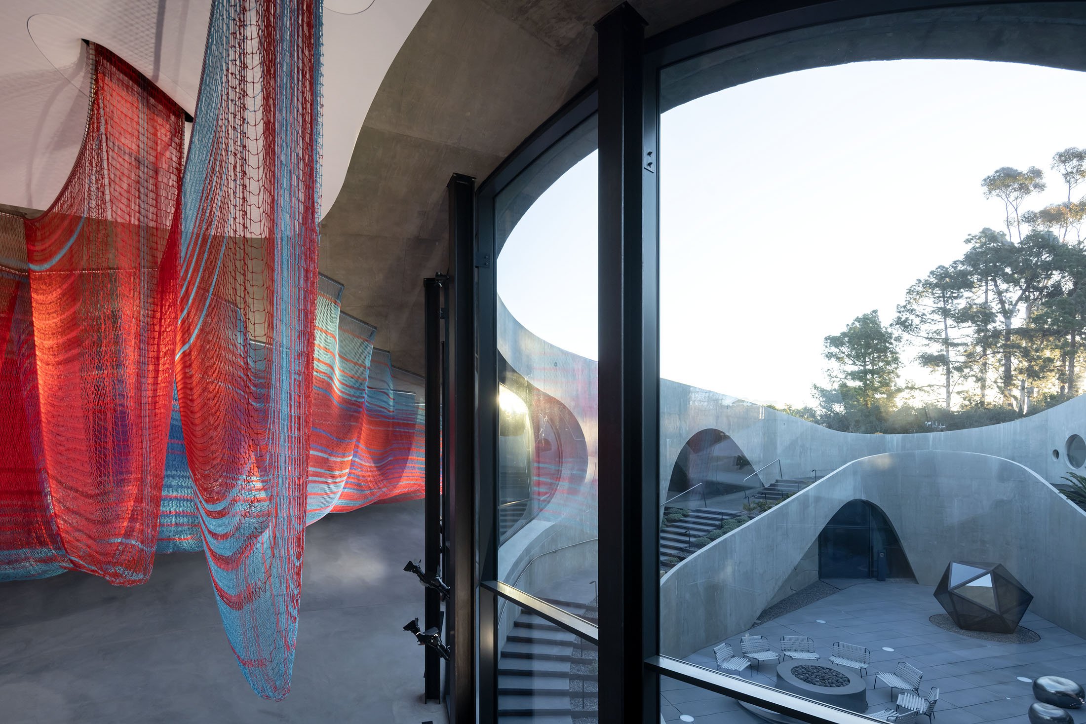 Hill-House-Montecito-Exterior_17.jpg
