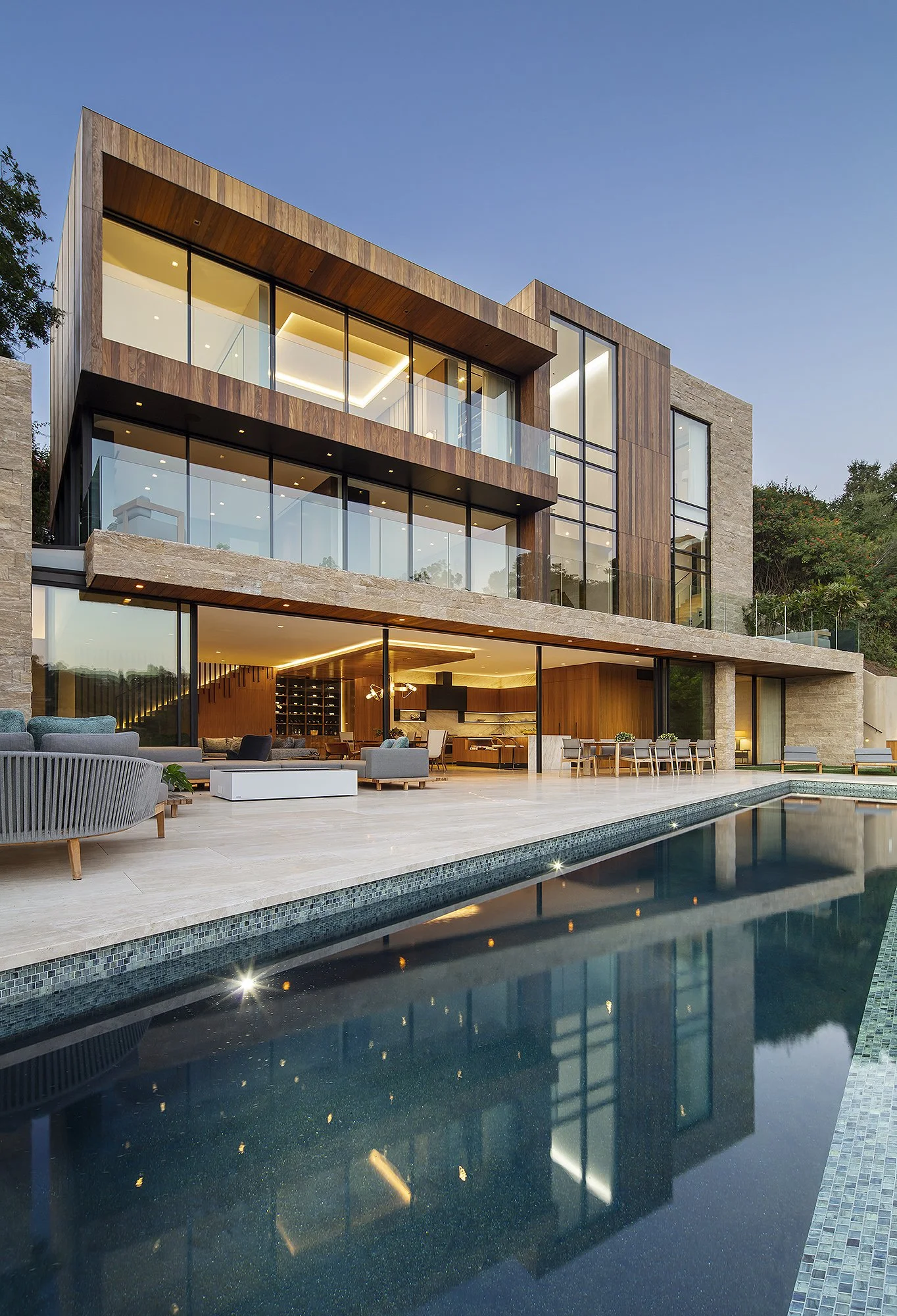 san-remo-residence-pacific-palisades-north-elevation-pool.jpg