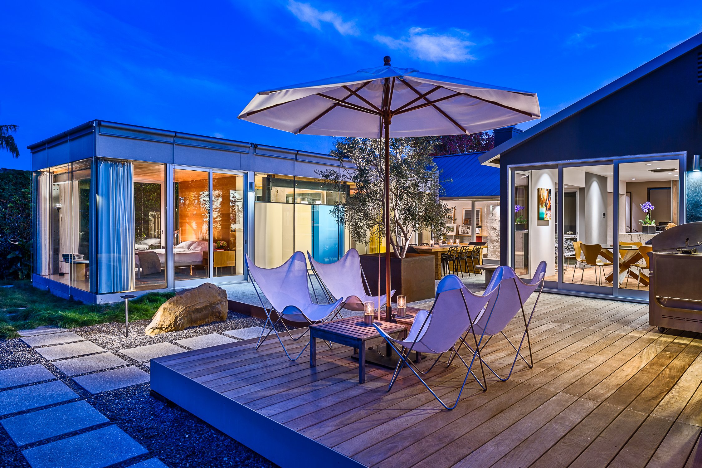cl20-residential-prototype-santa-barbara-outdoor-living-dusk.jpg