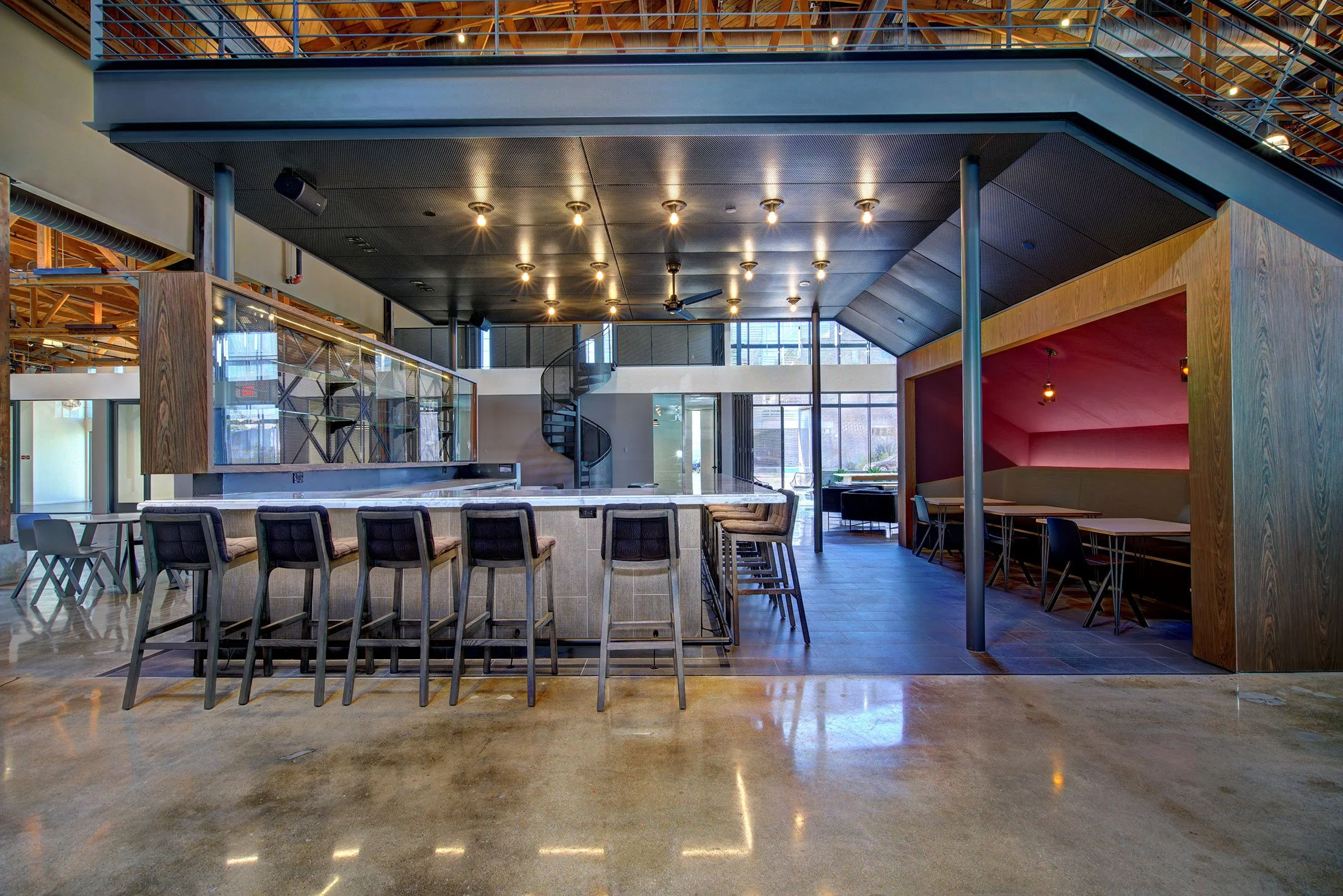 720-cahuenga-workplace-bar-social-hub.jpg