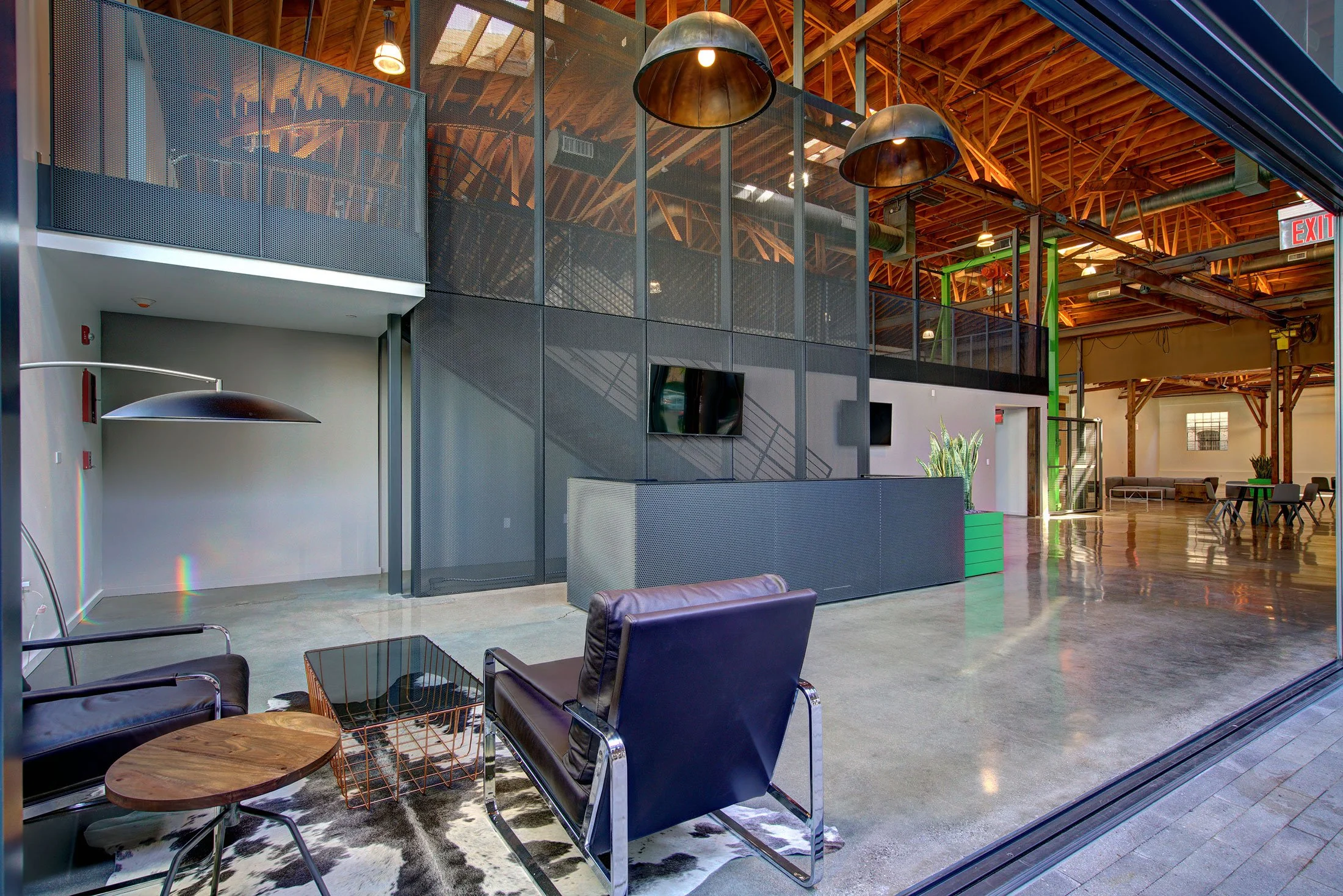 720-cahuenga-industrial-office-lobby-mezzanine.jpg