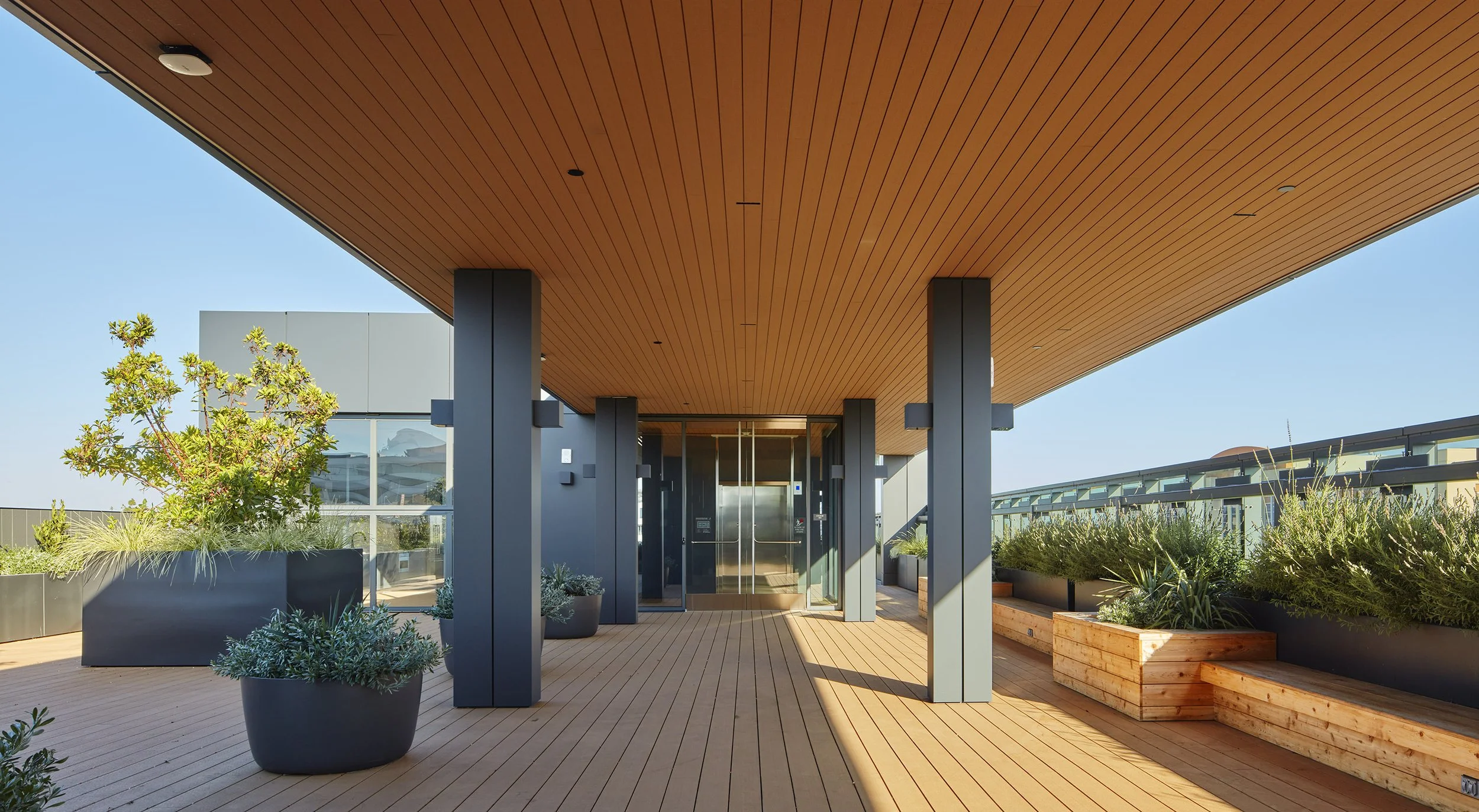 rosecrans-el-segundo-office-rooftop-pavilion.jpg