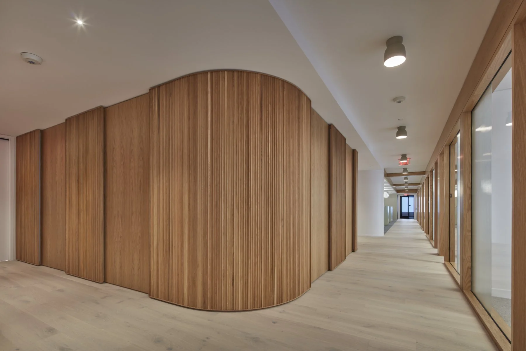 arentfox-schiff-los-angeles-curved-millwork-corridor.jpg