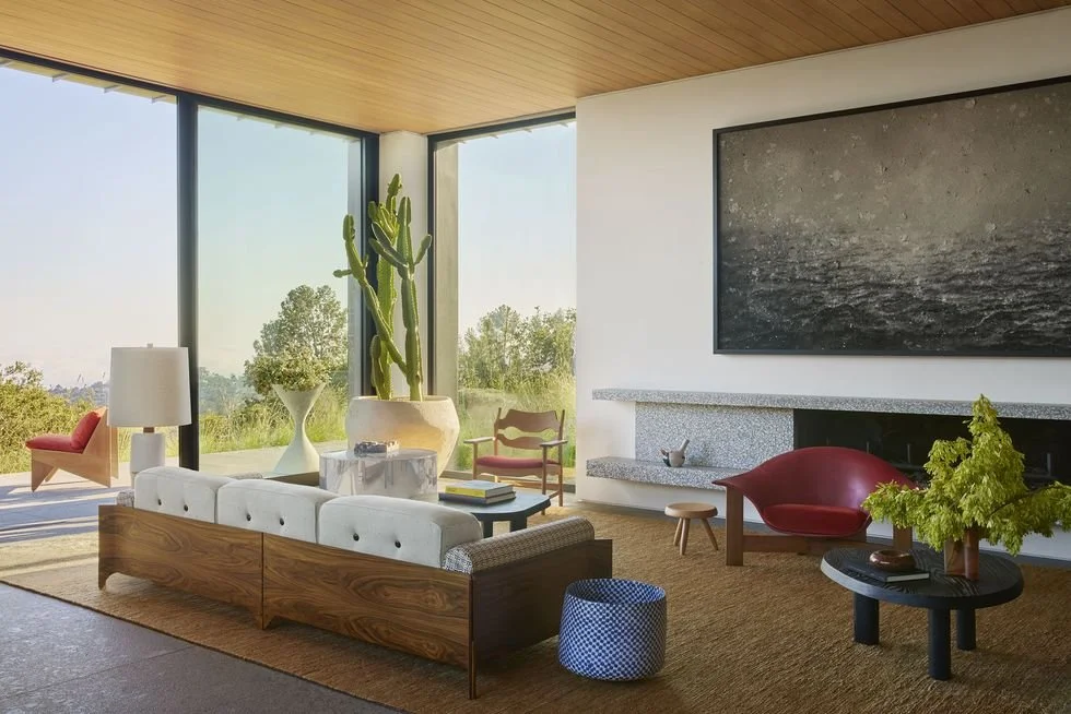 hot-springs-road-montecito-living-room-landscape-glazing.jpg