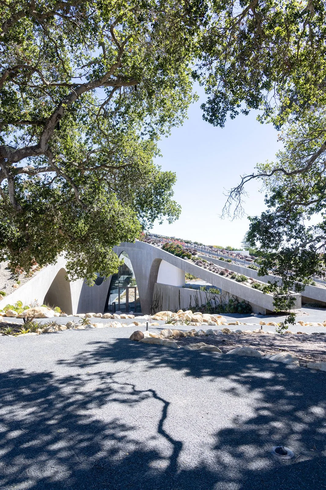 Hill-House-Montecito-Exterior_01.jpg
