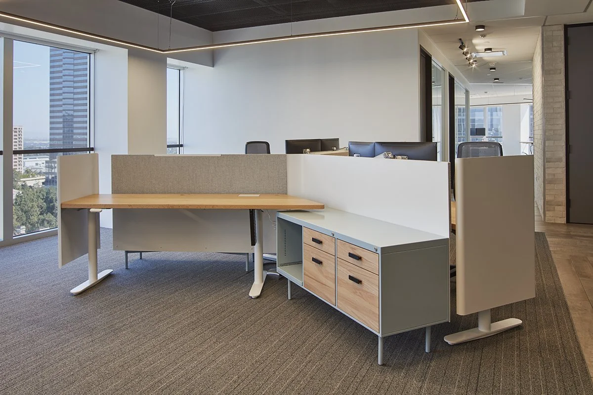 savitsky-satin-bacon-bucci-century-city-open-office-custom-workstations.jpg