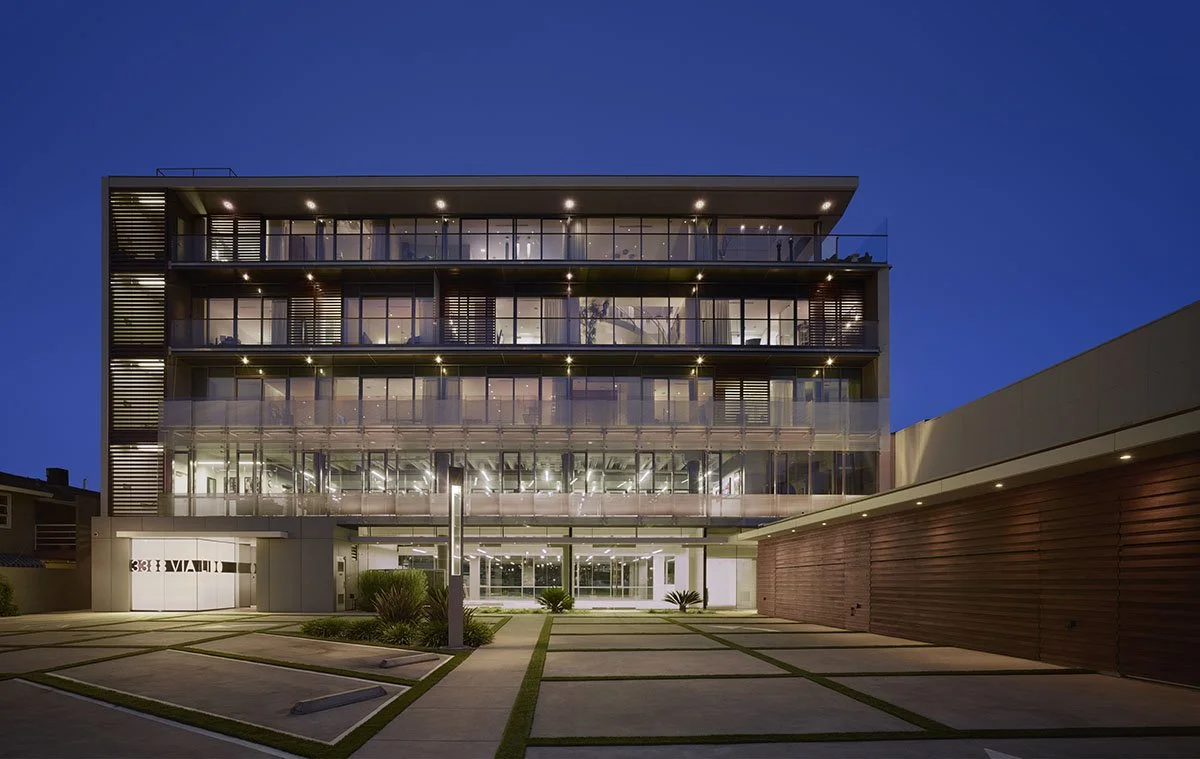 via-lido-courtyard-elevation-dusk.jpg