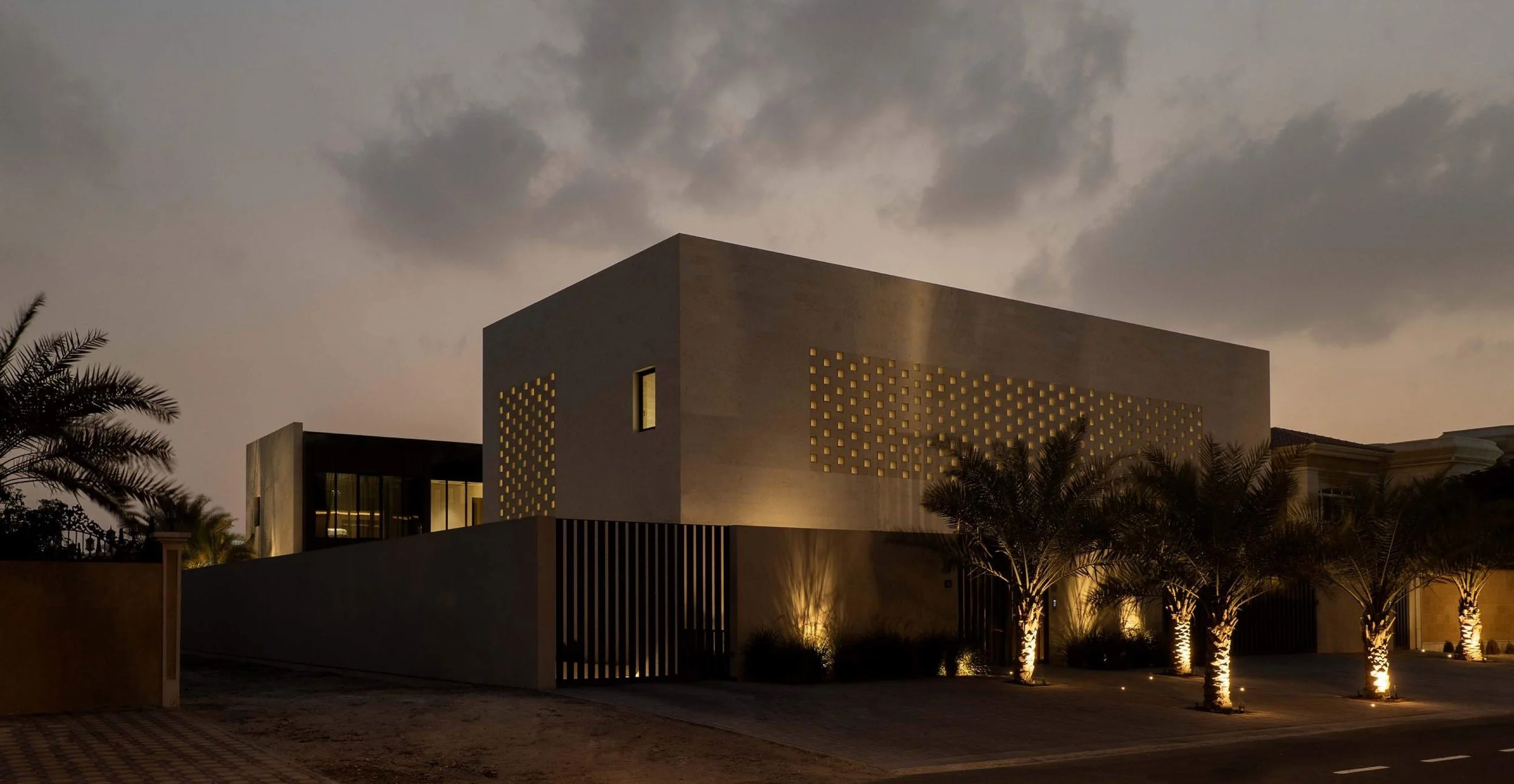 donaldson-partners-dune-house-dubai-corner-exterior-dusk.jpg
