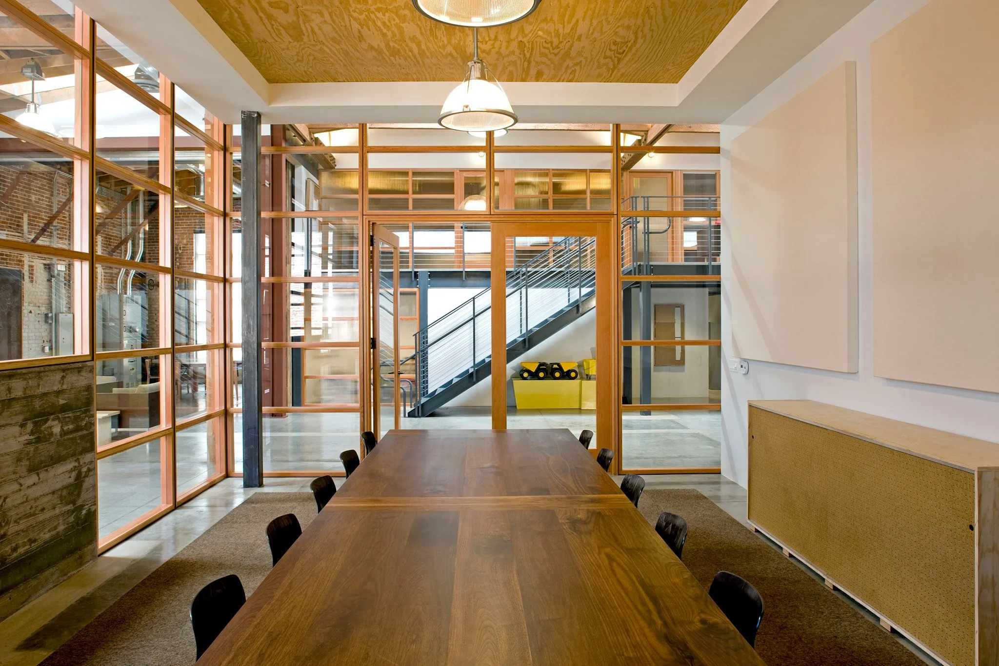biscuit-filmworks-los-angeles-conference-room.jpg