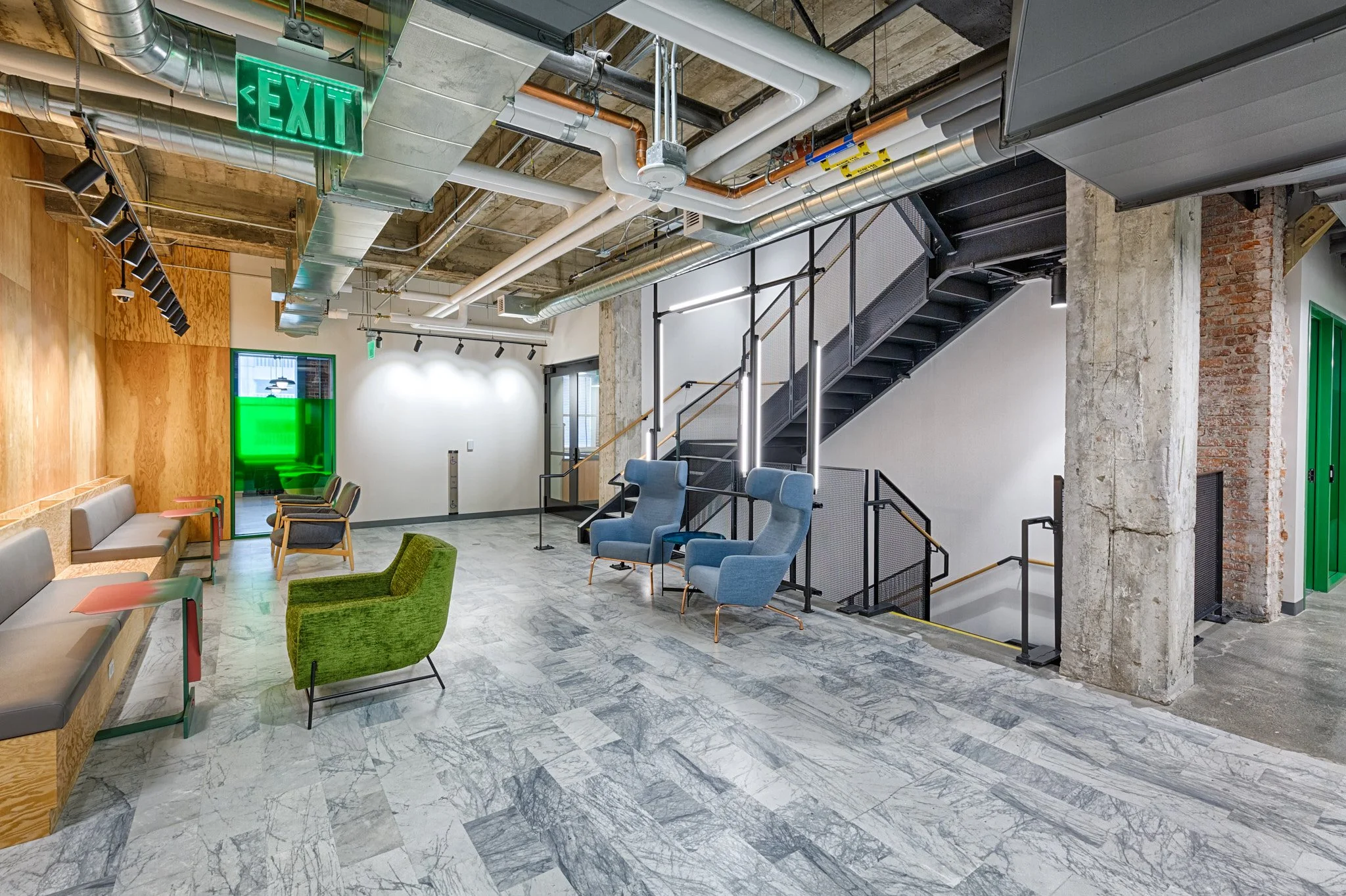 landmark-internal-stair-lounge-san-francisco.jpg