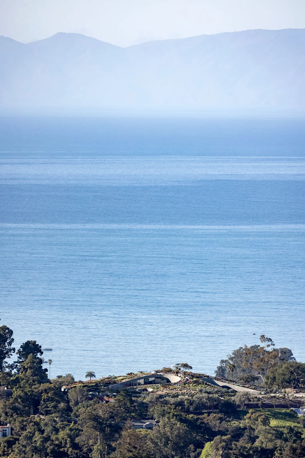 Hill-House-Montecito-Exterior_20.jpg