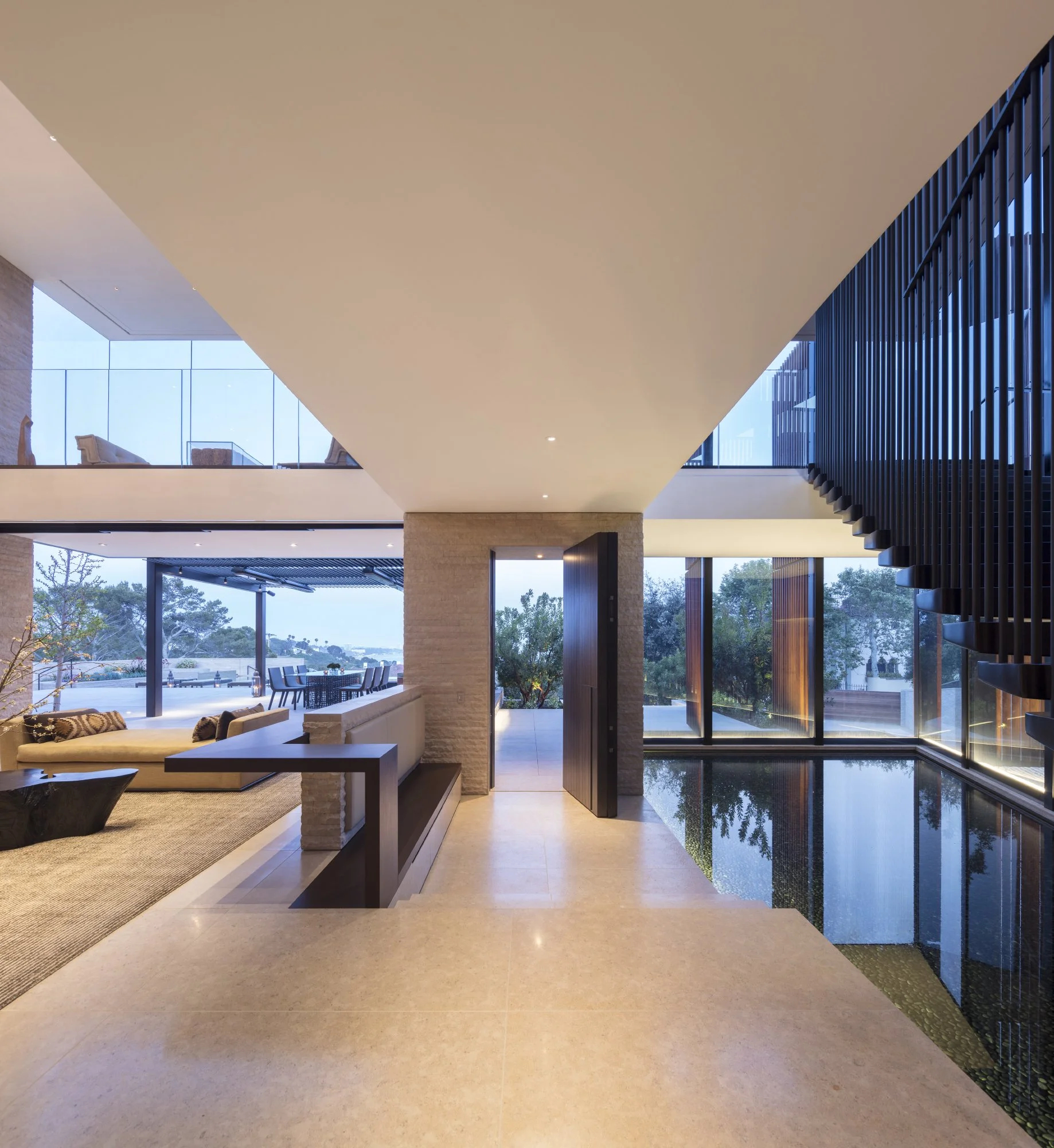 donaldson-partners-tramonto-residence-pacific-palisades-indoor-outdoor-living-space.jpg