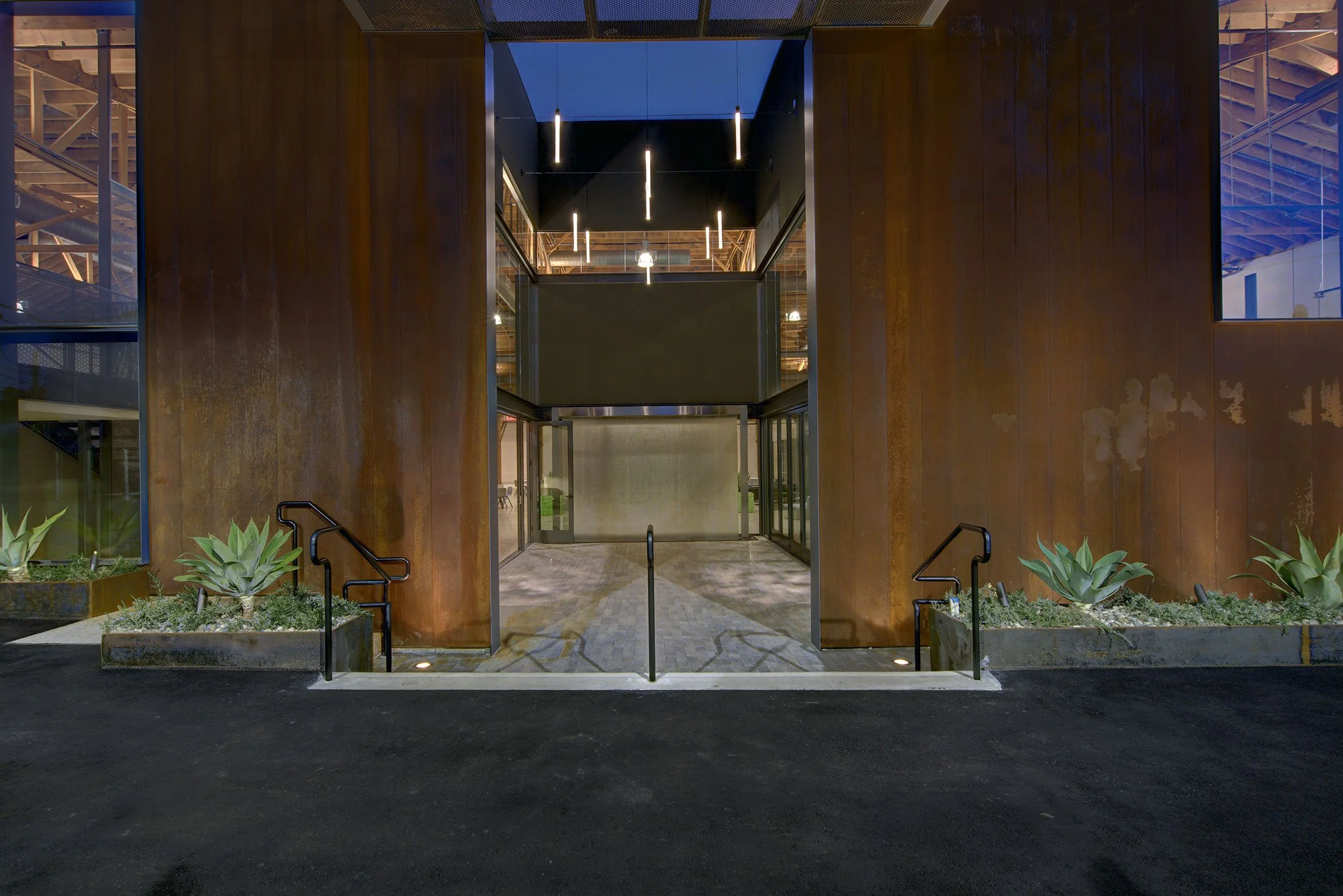 720 Cahuenga