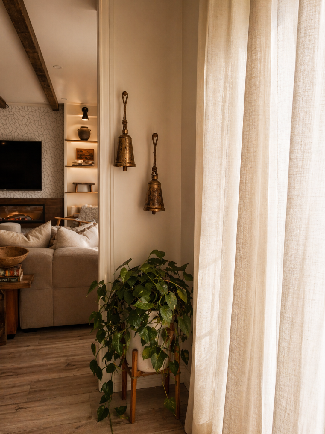 kitchn bells decor.png