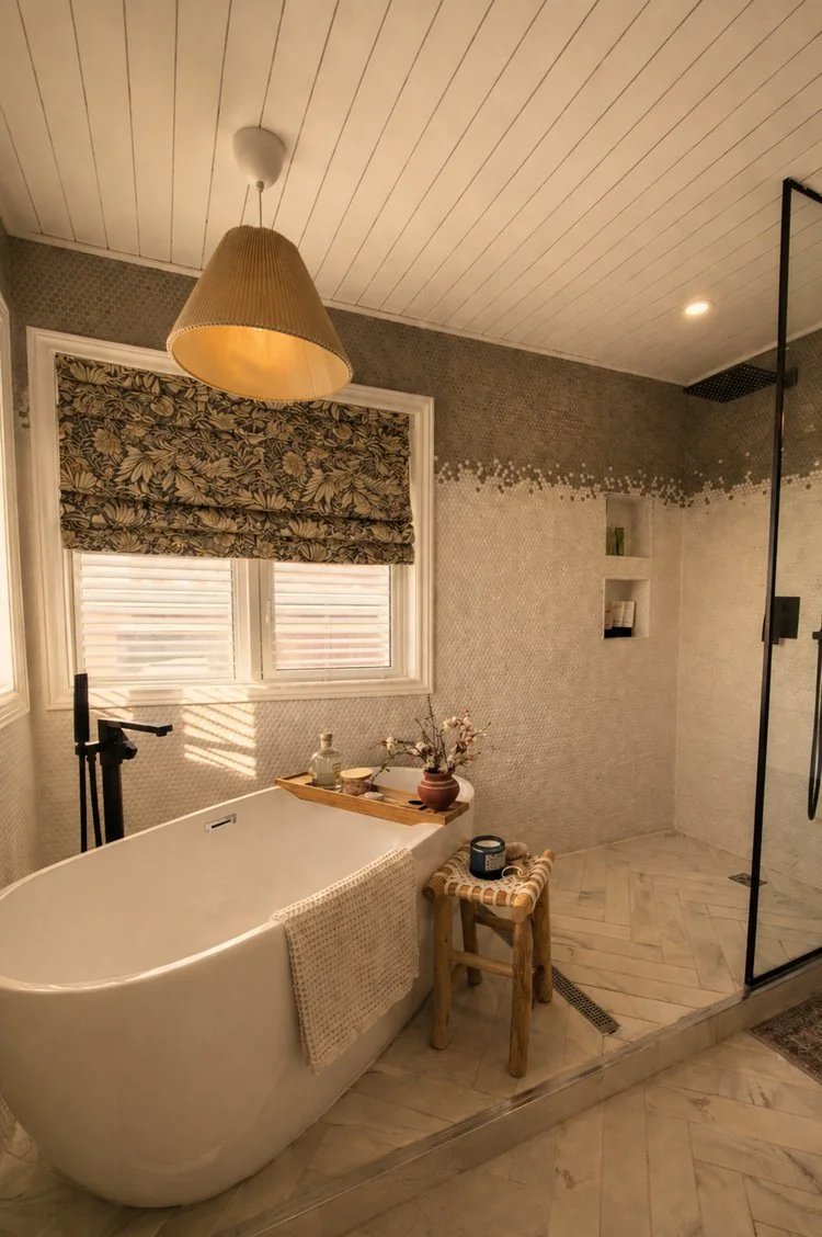 primary bathroom 2.jpg