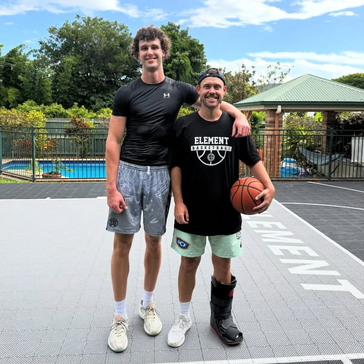 Jed Richardson from the NBL/NBL1 with Coach Isaac from Element Basketball