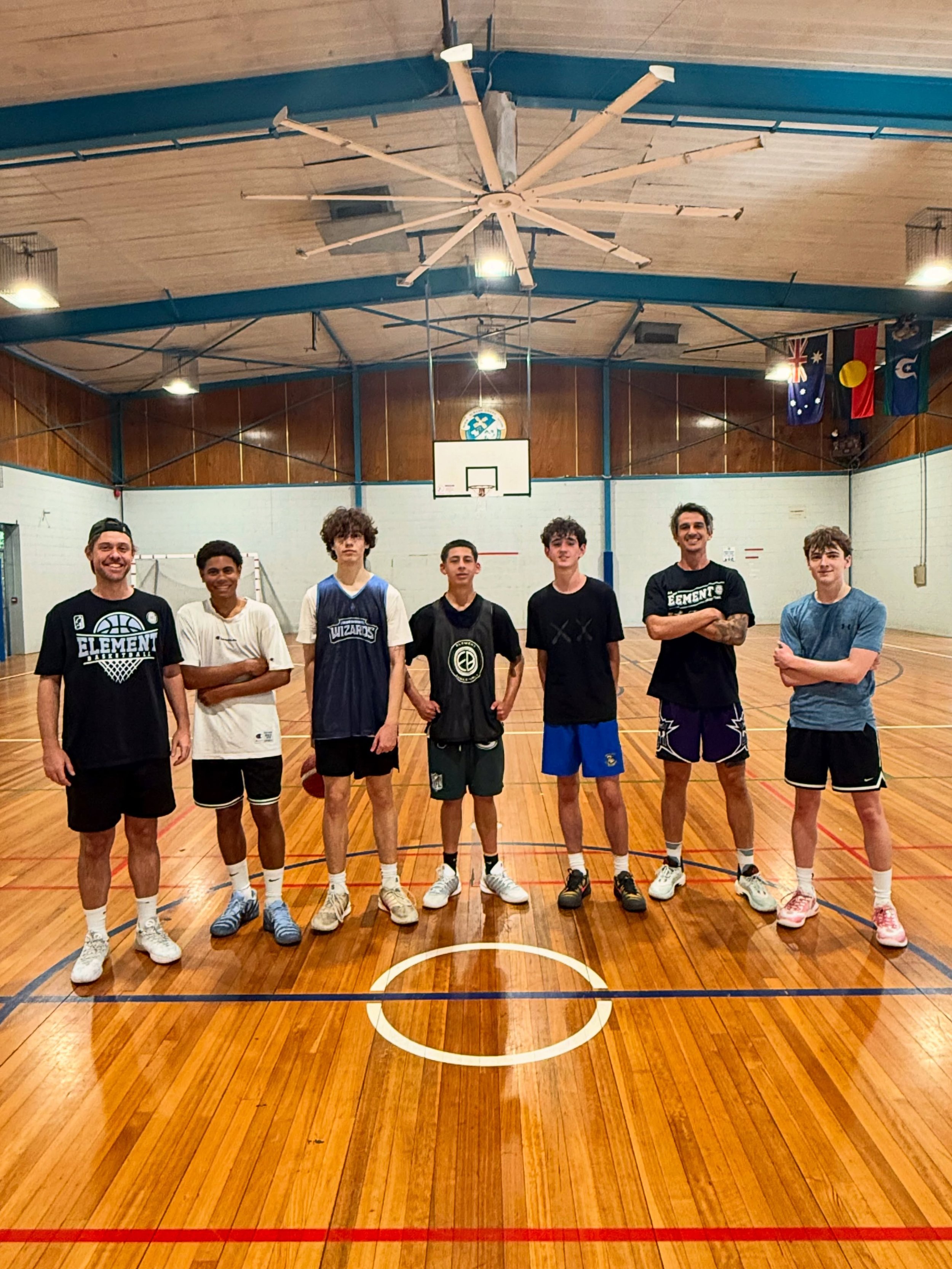 First training session with our @aau_queensland Winterfest 14&amp;U squad 👌🏀
&bull;
Shoutout to @brown__townington from @backyourselffitness for coming down and getting the boys warmed up properly and co-coaching the session.