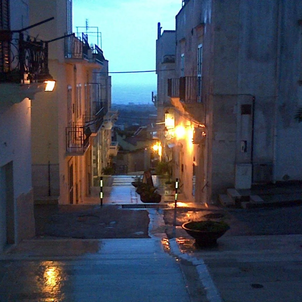 scalinata mattinata.jpg