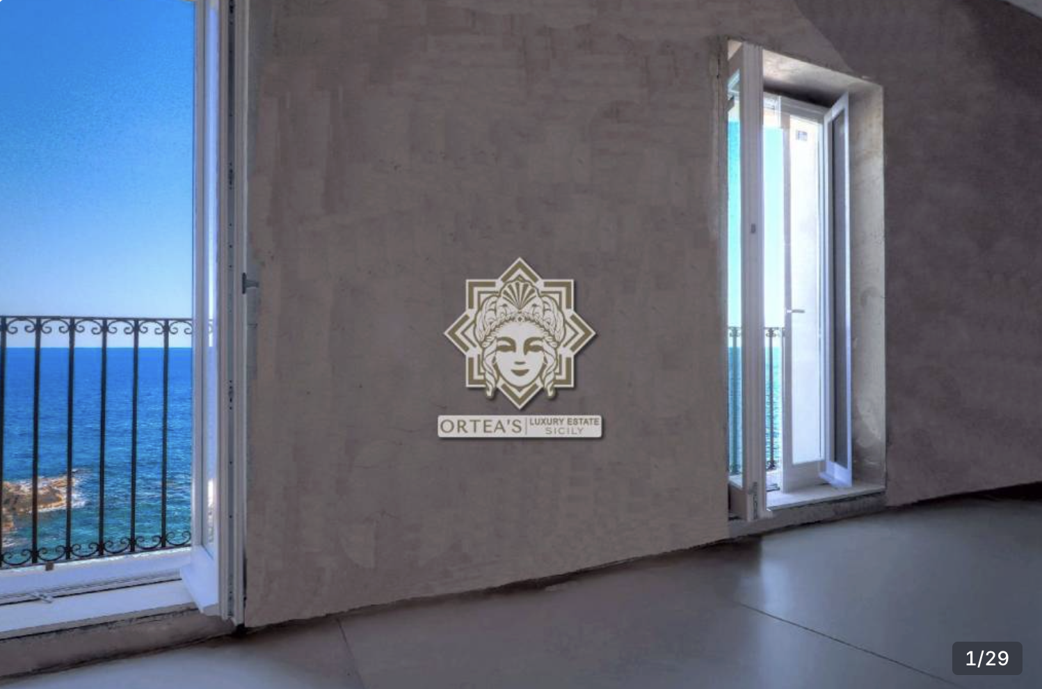 Sea Views in Ortigia