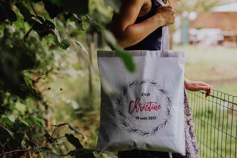 Totebag-02.jpg