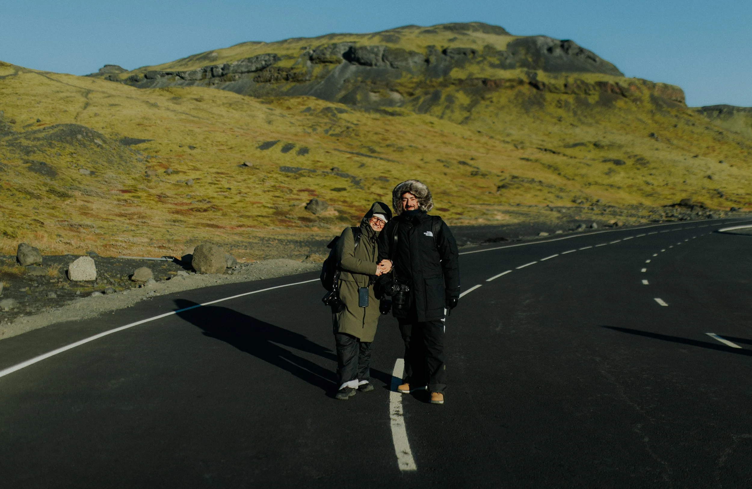 Alison et Tiago en Islande pris par Karolina B