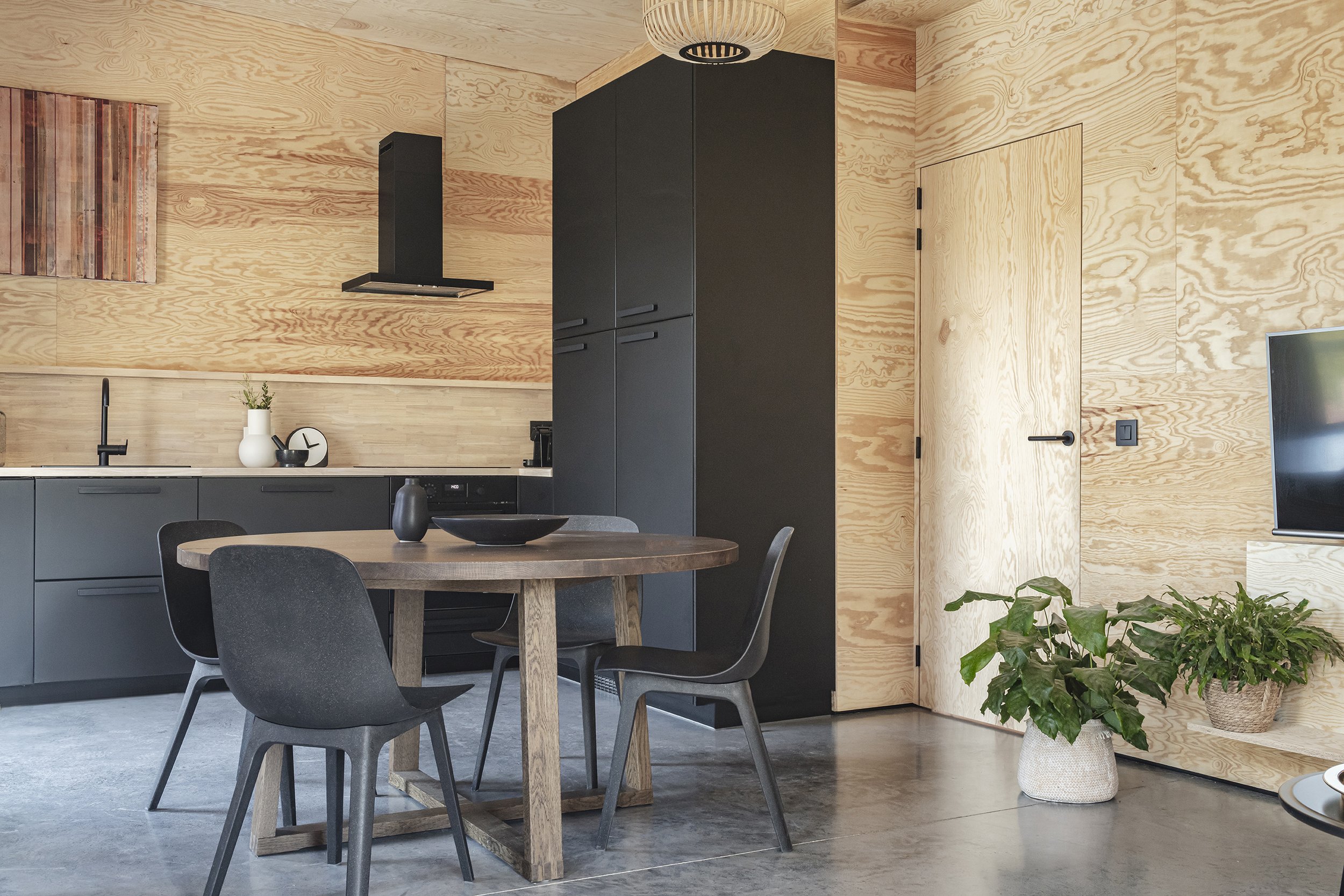 Totaalrenovatie conceptuele vakantiewoing met aantoonbare topverhuur op airbnb in Kluisbergen